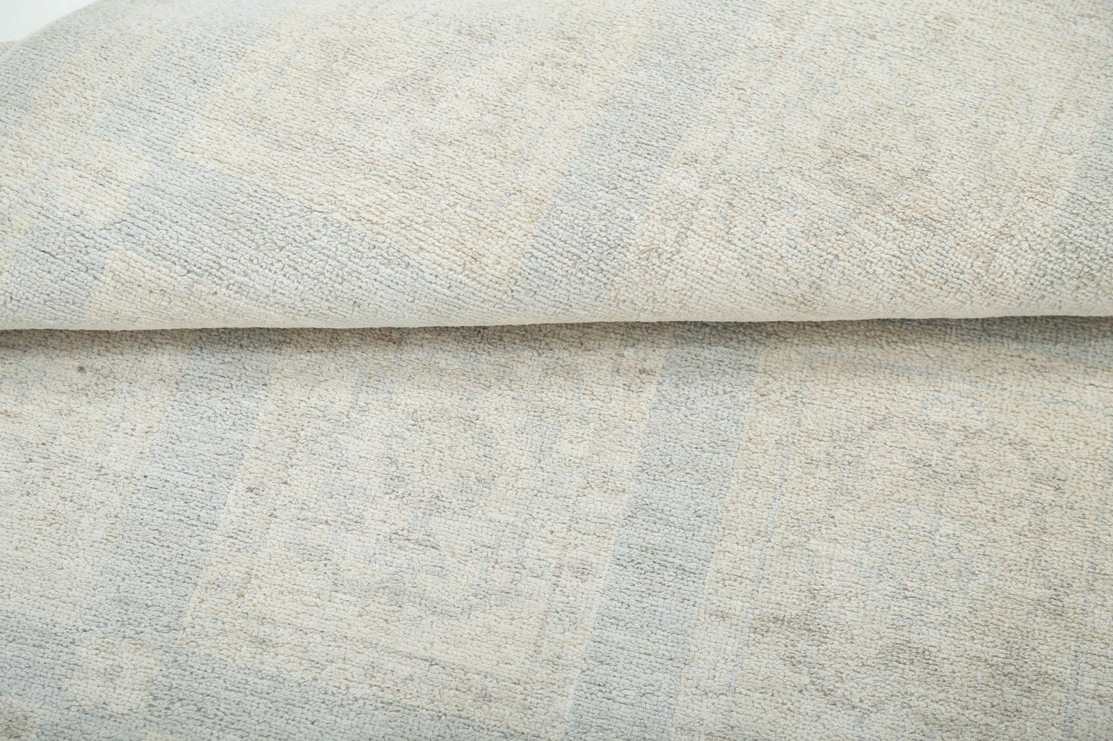 Tapis d'accent traditionnel noué à la main, 3 x 5,2 pi. Tapis en laine à motifs floraux dans des tons doux photo vinterior
