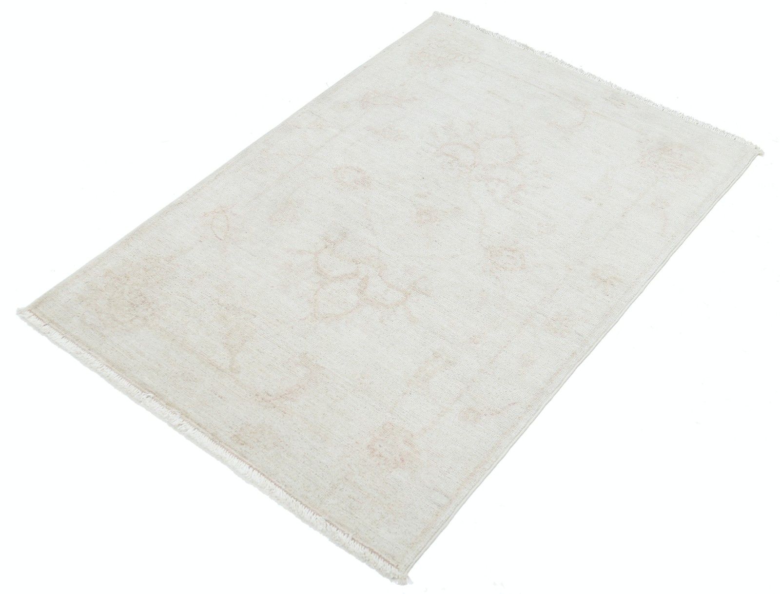 Tapis d'appoint turc noué à la main en laine, motif floral sur fond beige, 79 x 117 cm photo for sale
