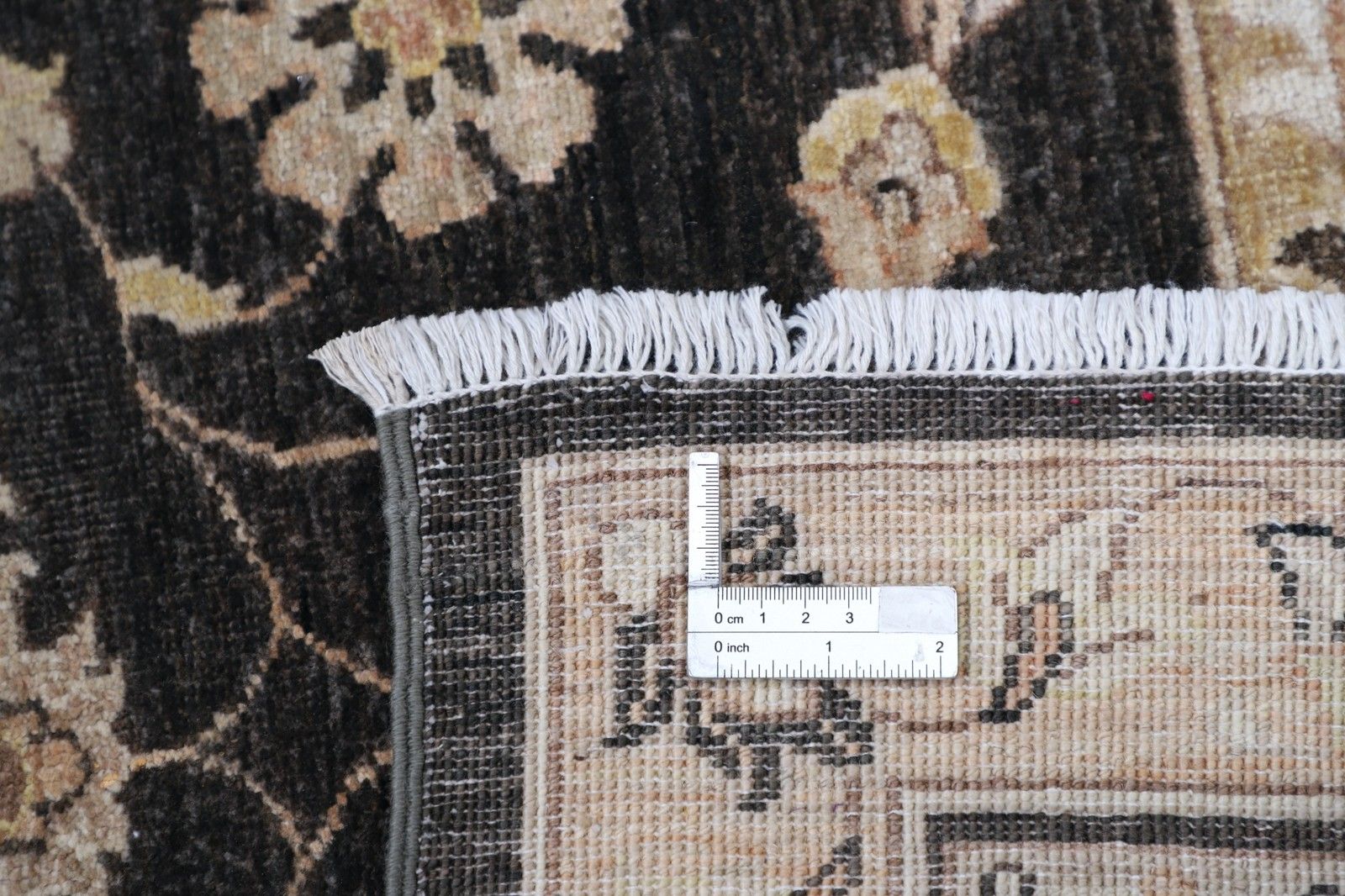 2,90 x 3,76 m Handgeknoopt Wollen Vloerkleed in Zwart en Ivoor. Floraal Oushak Tapijt photo buy