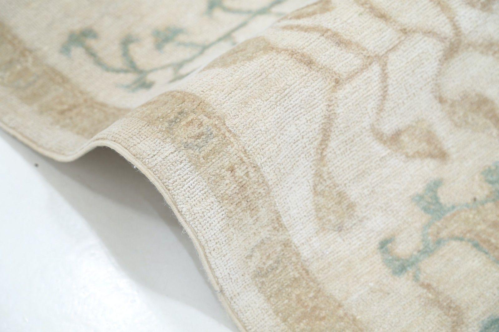 5,8 x 8,6 ft Handgeknoopt wollen vloerkleed in beige en lichtblauw. Turks botanisch tapijt photo Textiel