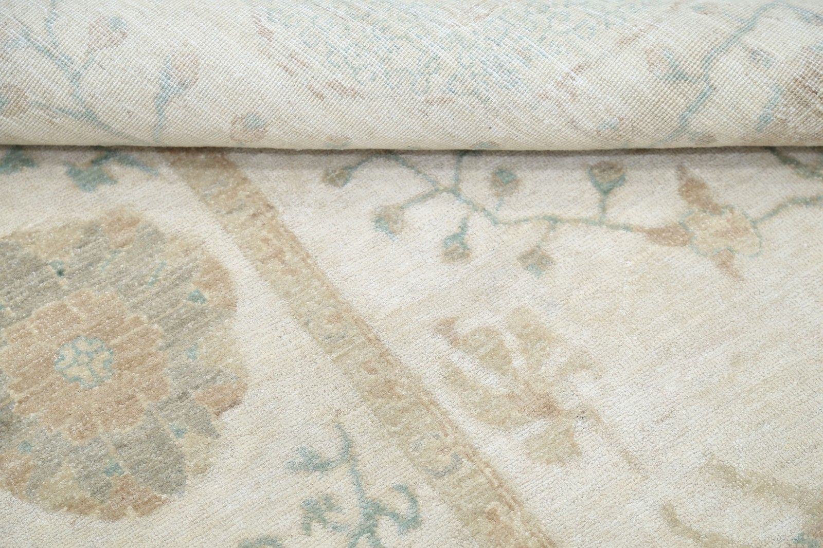 5,8 x 8,6 ft Handgeknoopt wollen vloerkleed in beige en lichtblauw. Turks botanisch tapijt photo 2452.0
