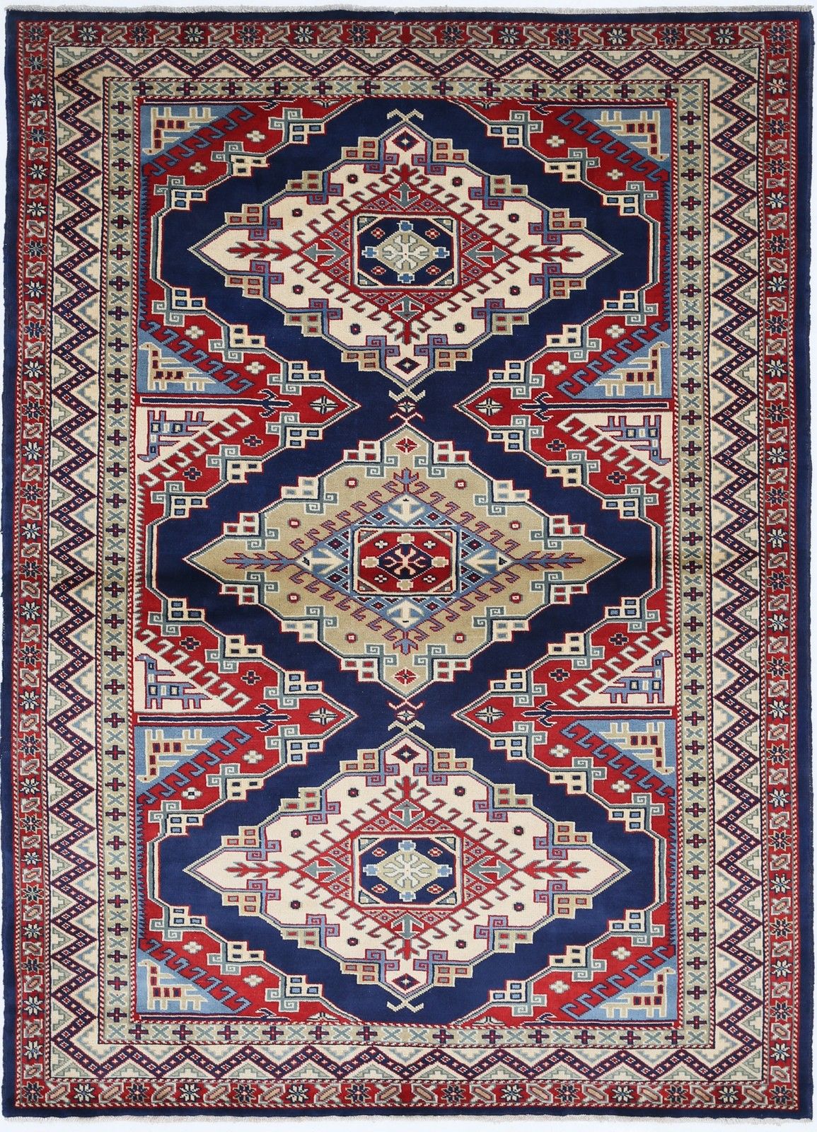4.3x6 Ft Hand Knotted Geometric Accent Rug For Bedroom And Entryway. 100% Wool