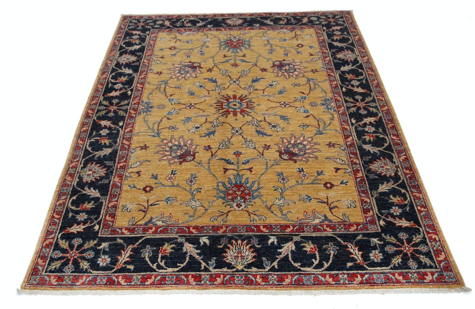 5x6,2 ft handgeknoopt Turks wollen vloerkleed. Floraal Oushak-kleed voor de woonkamer photo Textiel