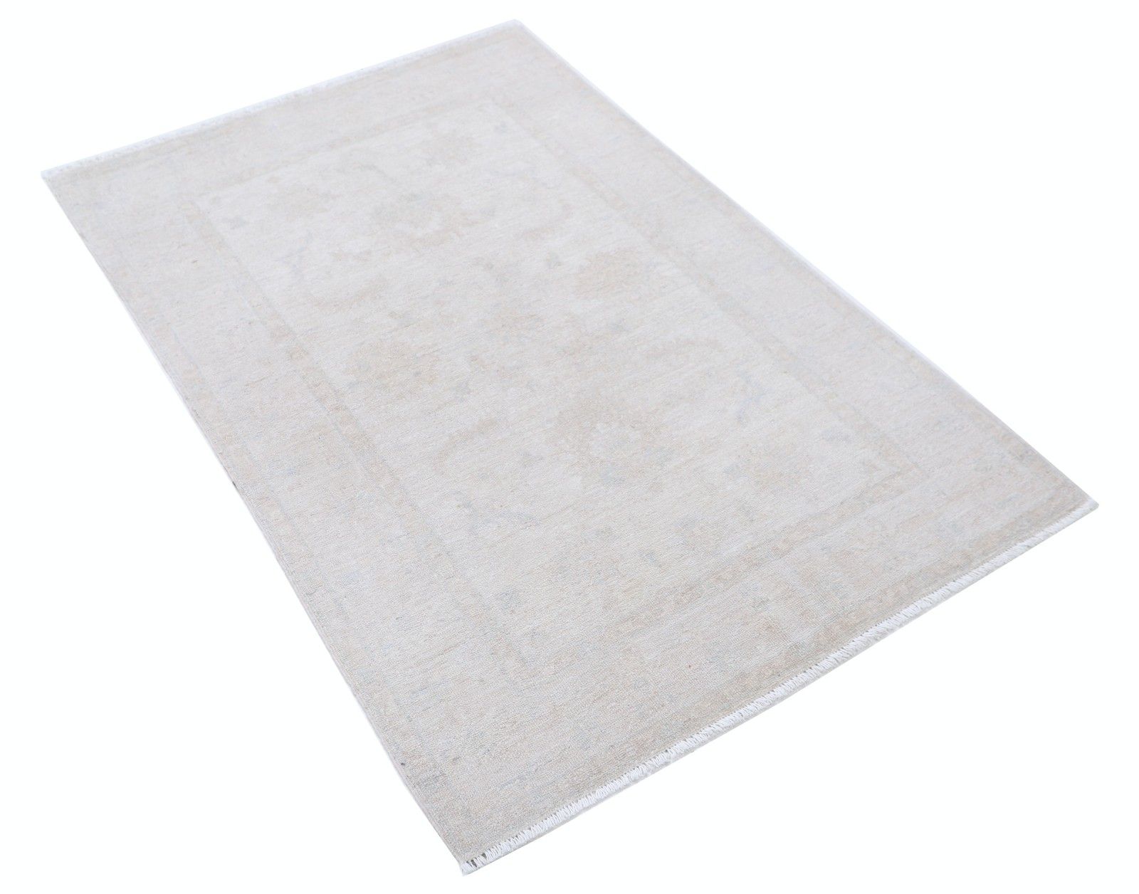 3.2x5 Ft Traditional Turkish Accent Rug. Handmade Beige Small Rug. 100% Wool photo furniture