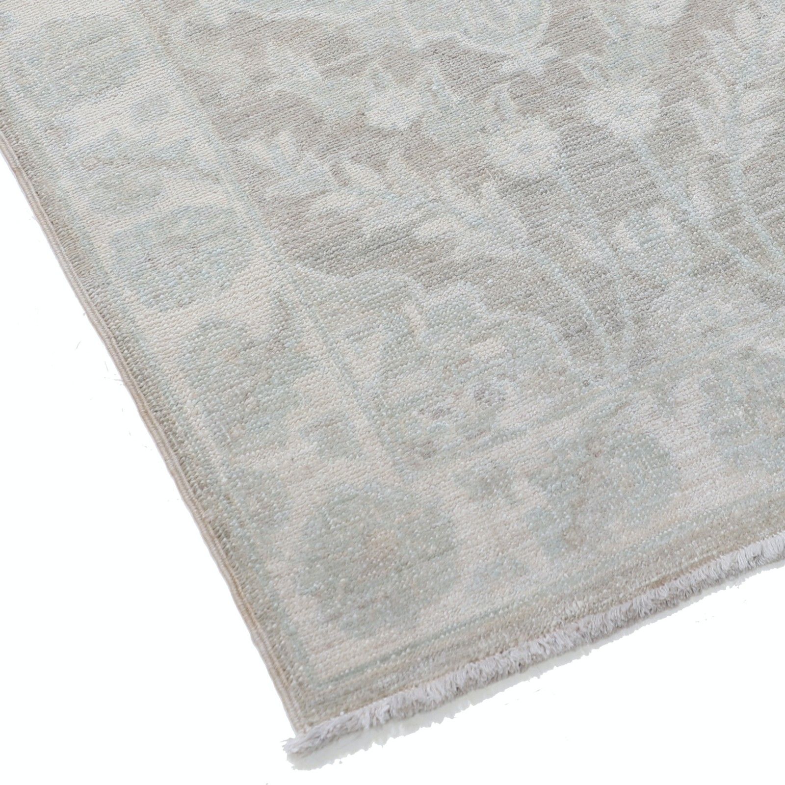2x3 Ft Traditional Accent Rug In Soft Colors. Hand Knotted Turkish Wool Rug photo vinterior