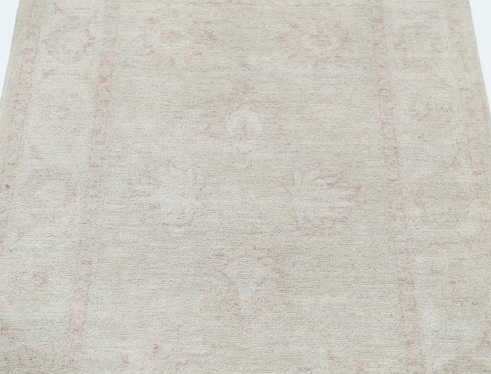 Tapis d'appoint turc traditionnel noué à la main, beige, 84 x 120 cm. 100 % laine photo 537.0