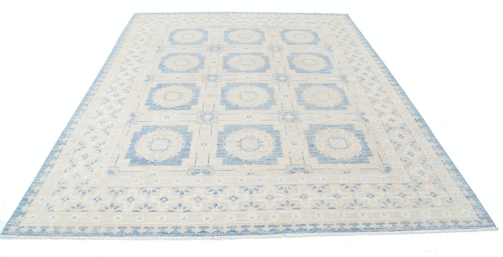 Tapis noué à la main bleu clair et ivoire, 8 x 9,8 ft. Tapis à motif floral traditionnel photo Textiles