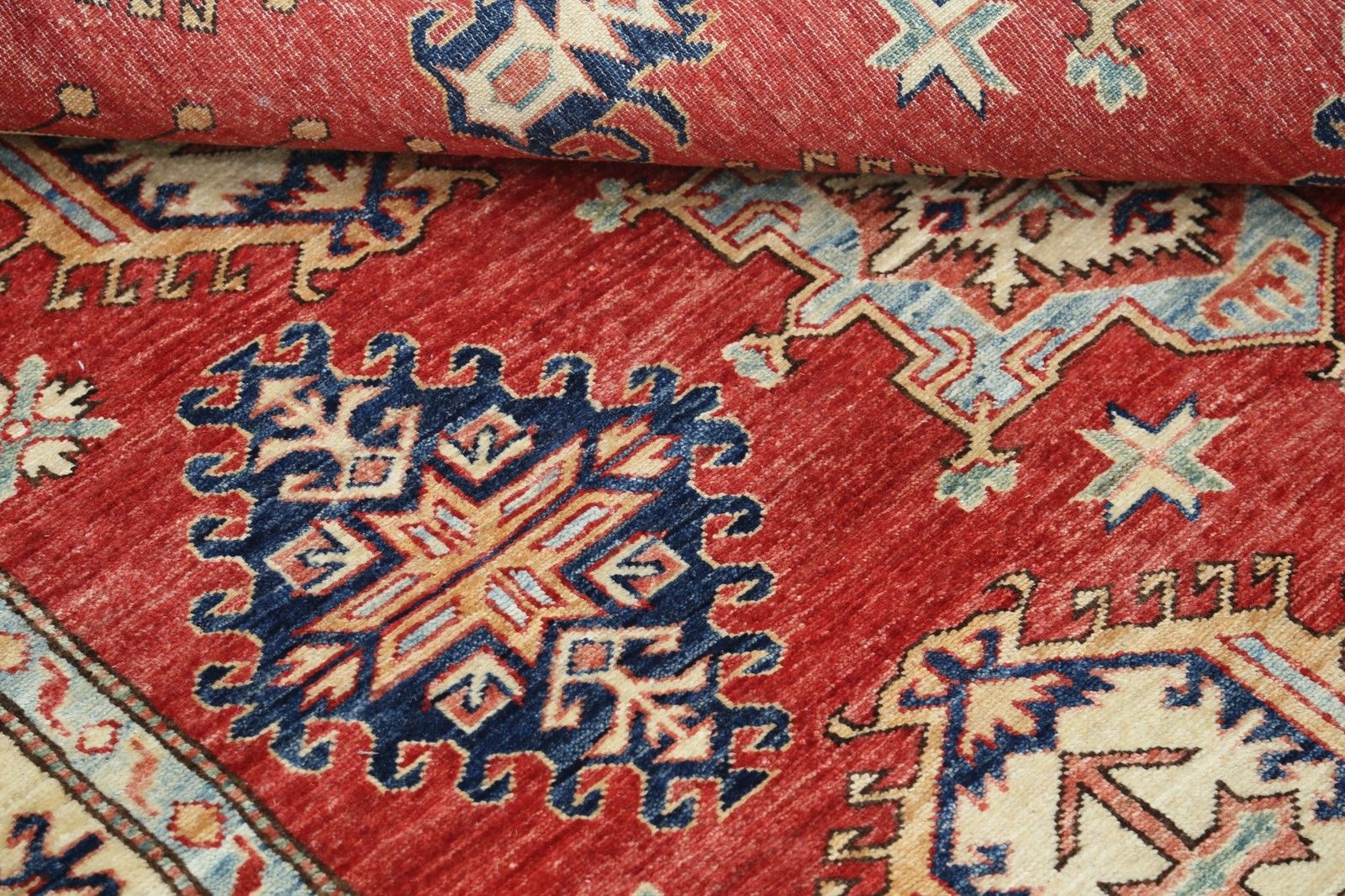 Tapis tribal noué à la main, 171 x 237 cm, rouge, pour salle à manger et salon. 100 % laine photo 2139.0