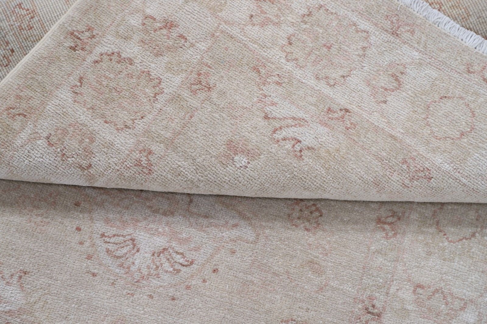 Tapis d'accent turc noué à la main, beige, 87 x 120 cm, pour entrée et cuisine. 100 % laine photo Textiles