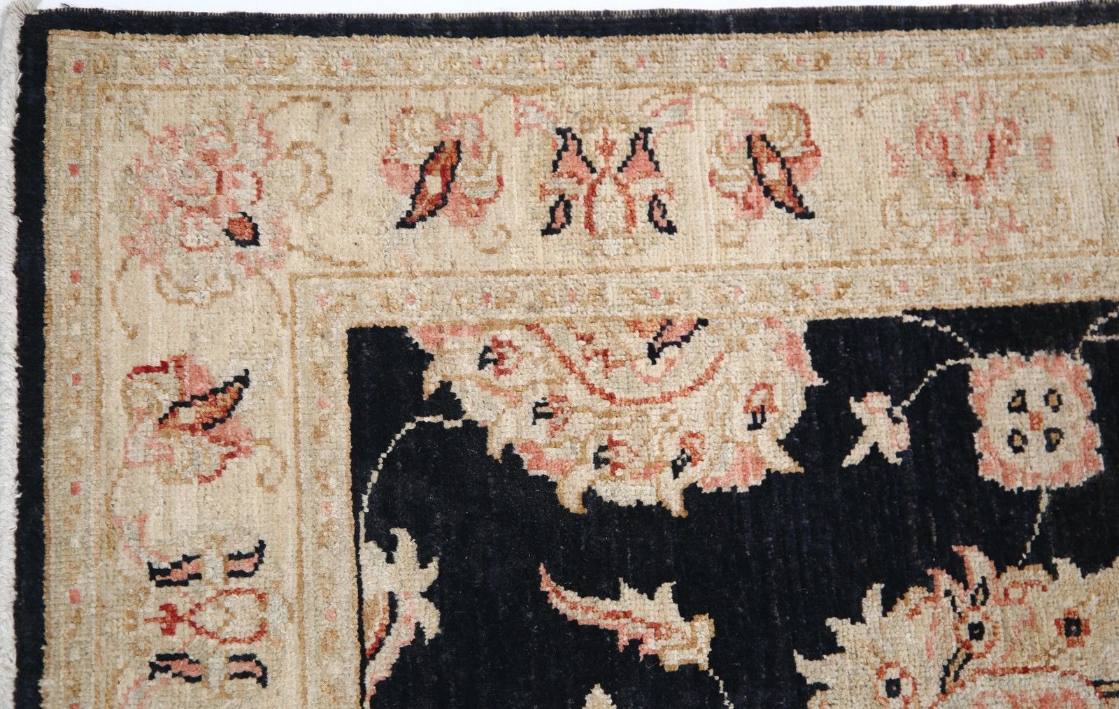 2.7x9.7 Ft Handknotted Black Hallway Runner Rug For Corridor. Floral Kitchen Rug photo vinterior