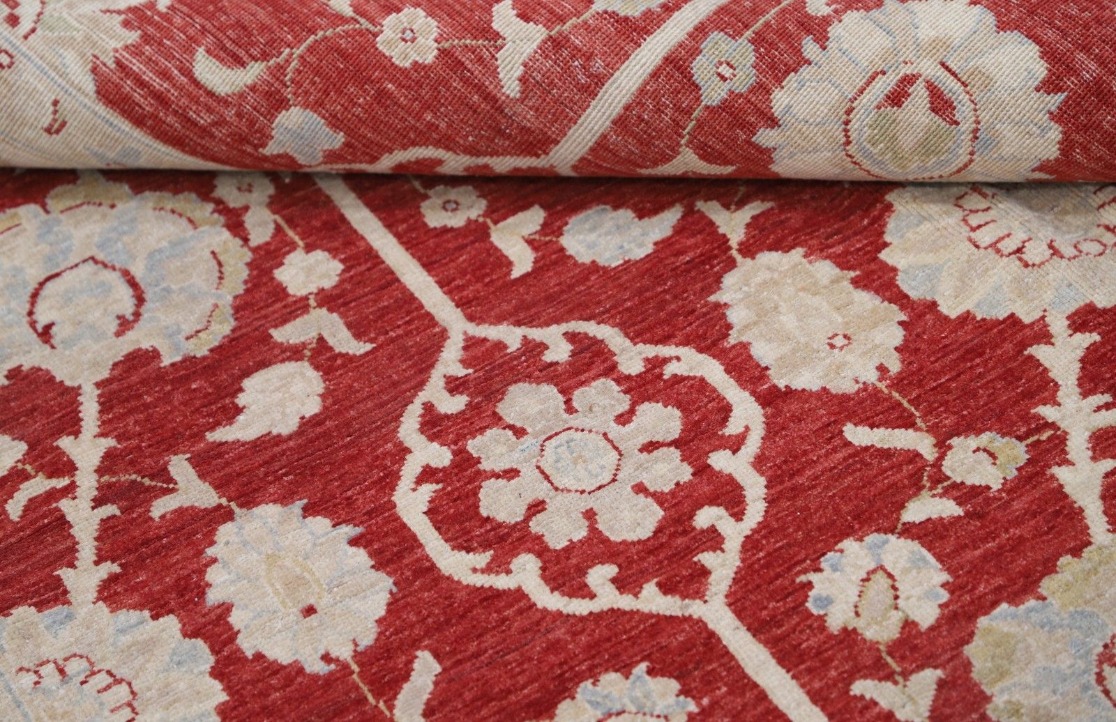 Tapis à motifs floraux noué à la main, champ rouge et bordure beige, 2,01 x 2,99 m photo 3135.0