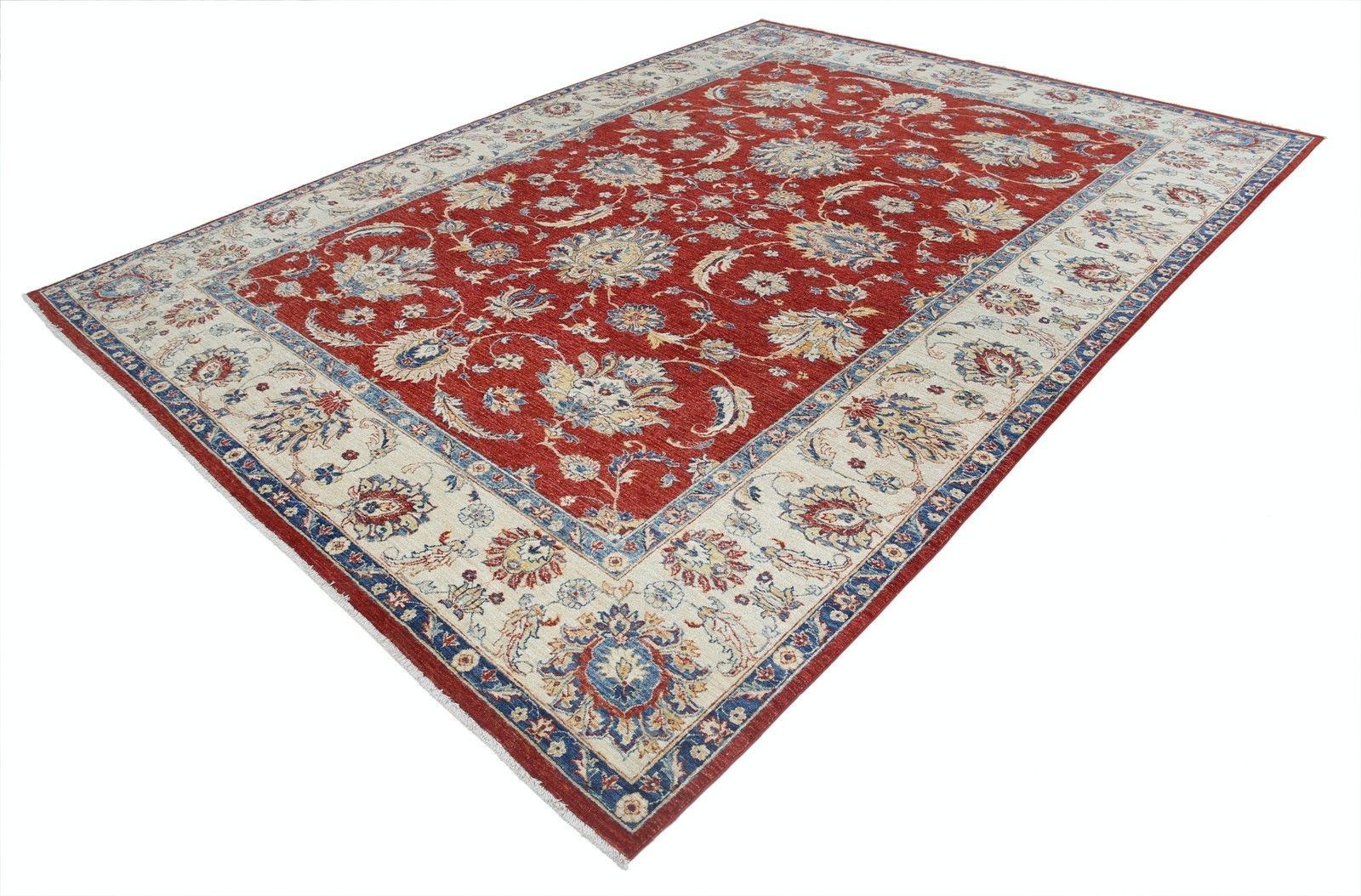 Grand tapis noué à la main à motifs floraux, 2,67 x 3,64 m, fond rouge et bordure beige. photo for sale