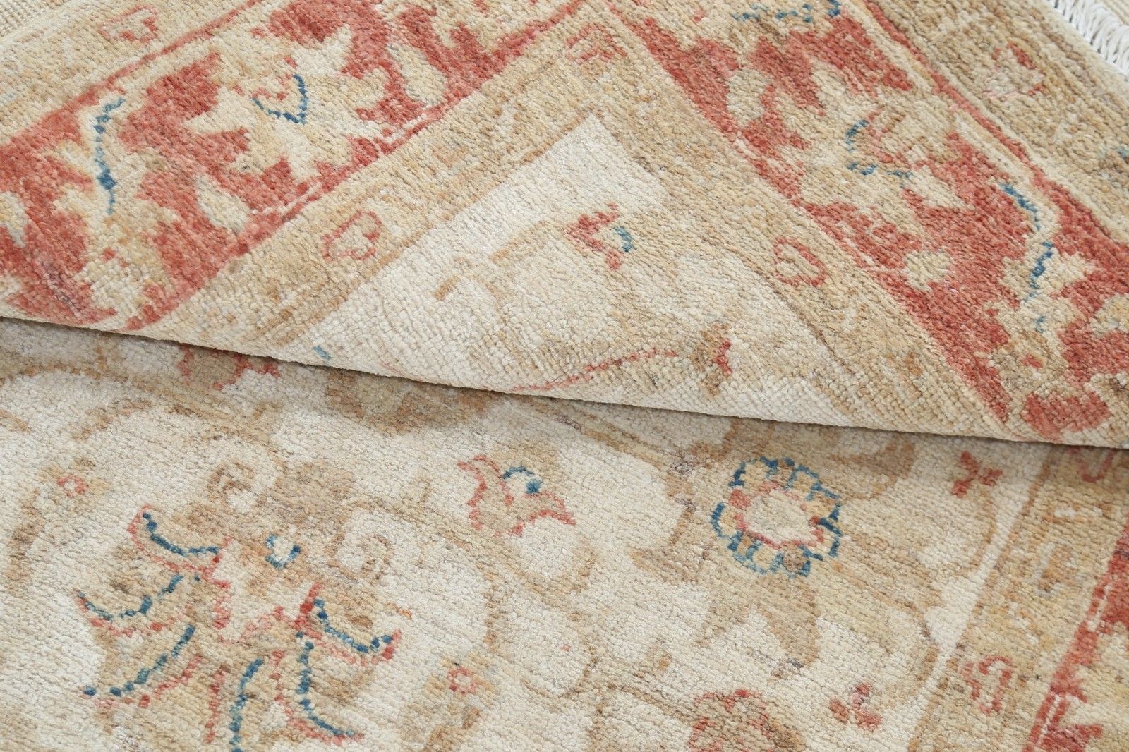 2.8x4 Ft Handknotted Beige Accent Rug, Red Border Wool Rug With Floral Design photo vinterior