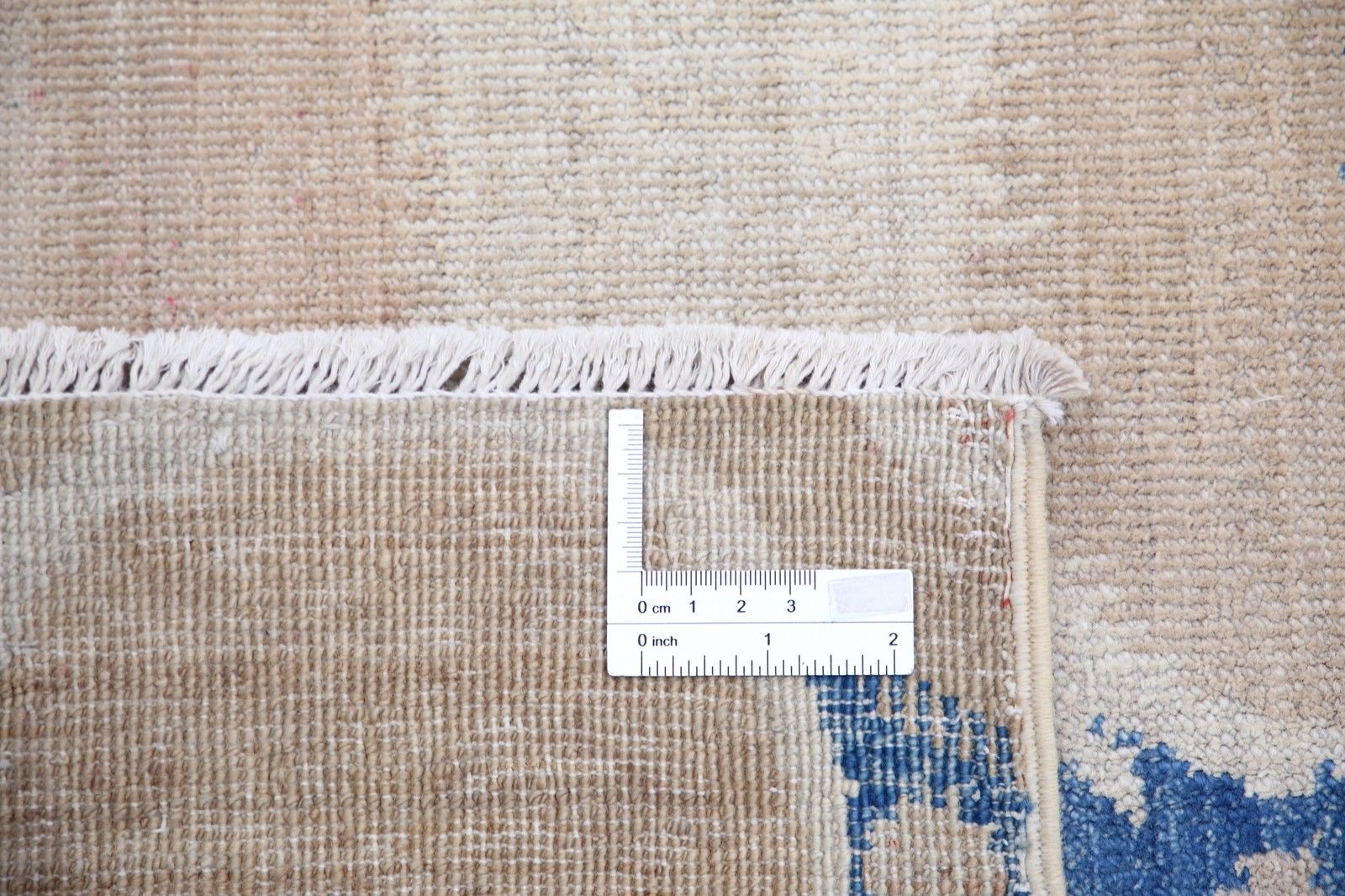 Tapis artisanal beige et bleu clair, 8 x 9,2 pi. Tapis à motif géométrique répété photo 4298.0