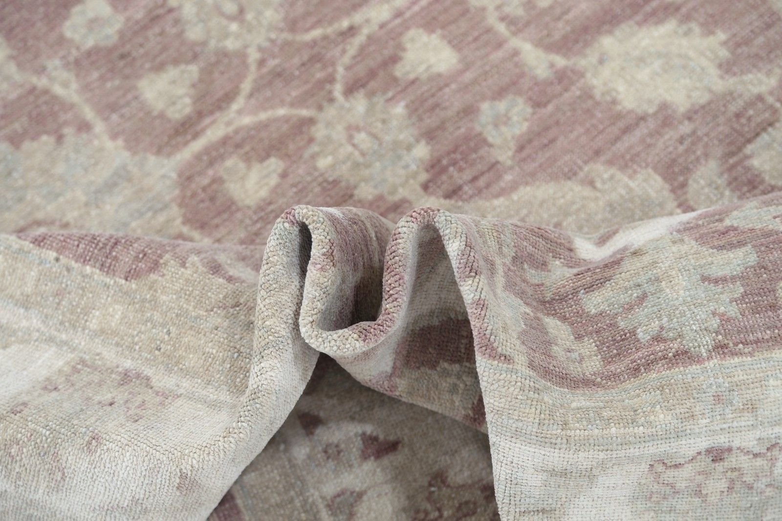 4.2x6.2 Ft Handmade Blush And Ivory Area Rug. Turkish Floral Design Accent Rug photo vinterior