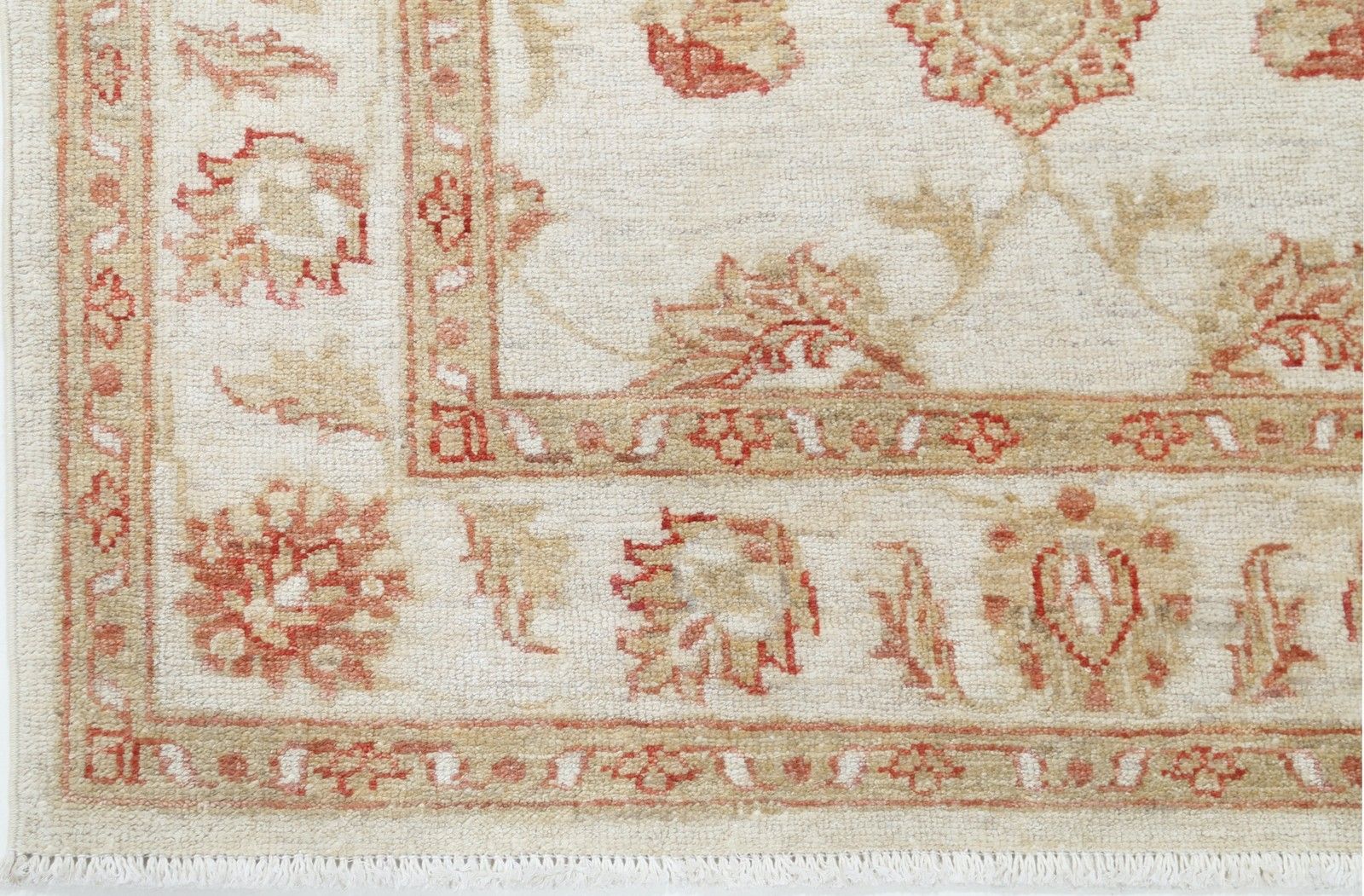 3x3.7 Ft Handknotted Turkish Wool Accent Rug For Entryway. Beige Bedside Rug photo for sale