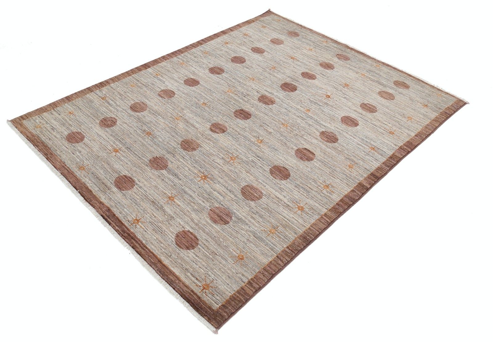 Tapis noué à la main beige et marron, 5 x 6,5 pi. Motif à pois minimaliste photo for sale