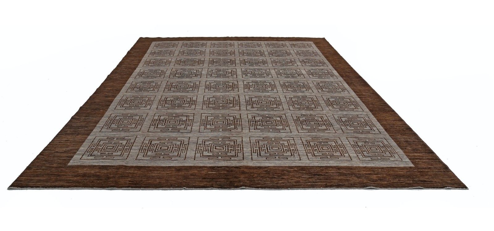 288 x 397 cm Handgeknoopt Vloerkleed in Bruin en Beige. Tapijt met Geometrisch Vierkant Motief photo furniture