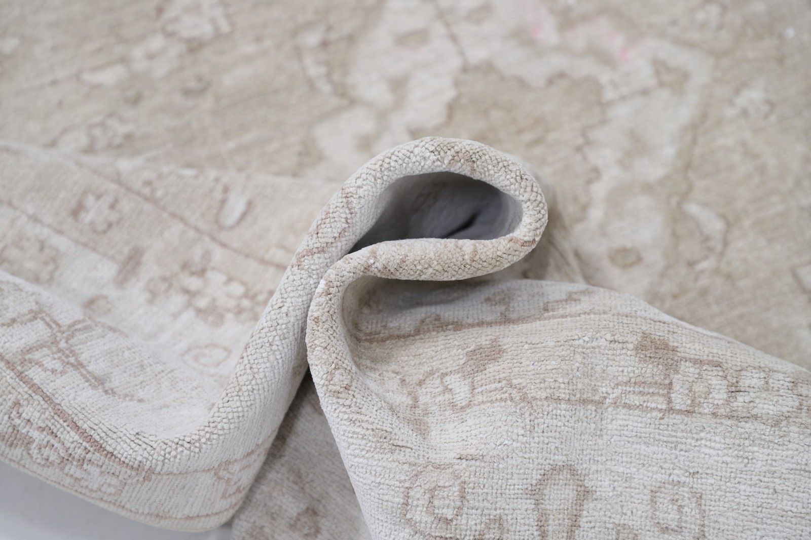 5,8 x 8,2 ft handgeknoopt beige Turks vloerkleed met bloemmotief. 100% wol photo vinterior