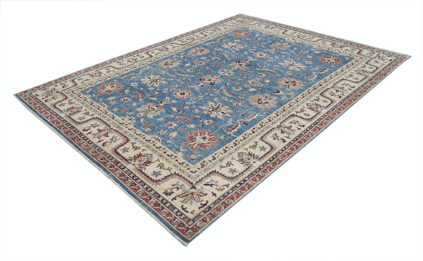 Tapis à motifs floraux noué à la main, champ bleu et bordure beige, 2,06 x 2,82 m photo for sale