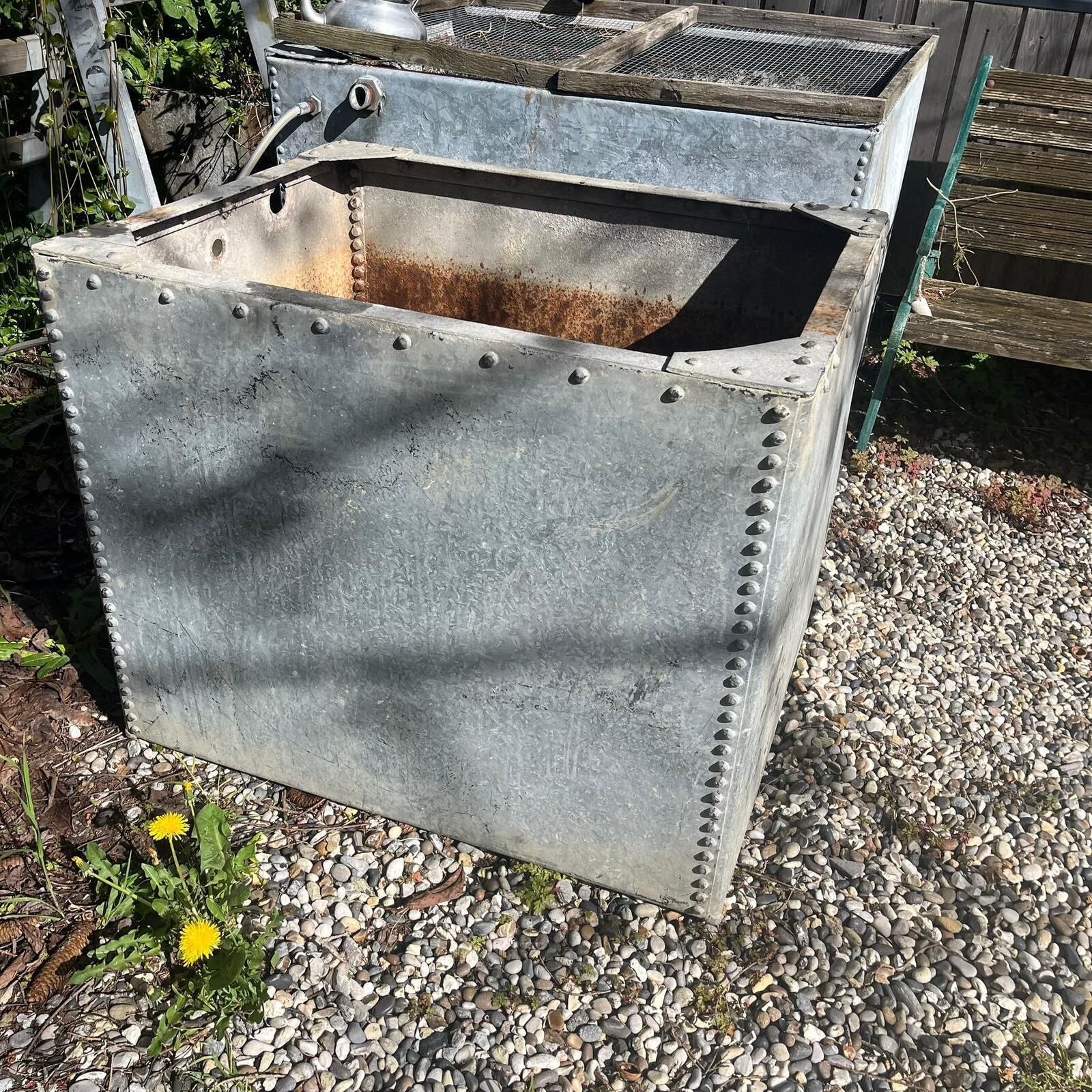 Galvanised Riveted Water Tank Industrial Rustic Garden Planter Not Watertight photo furniture