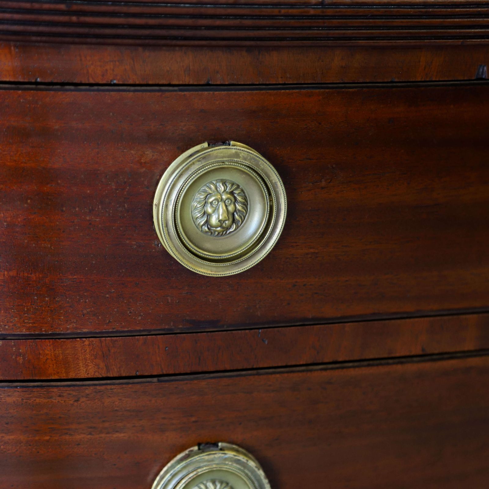 Scottish Regency Bow Front Chest Of 4 Graduated Drawers In Flame Mahogany Circa1830 photo 3200.0