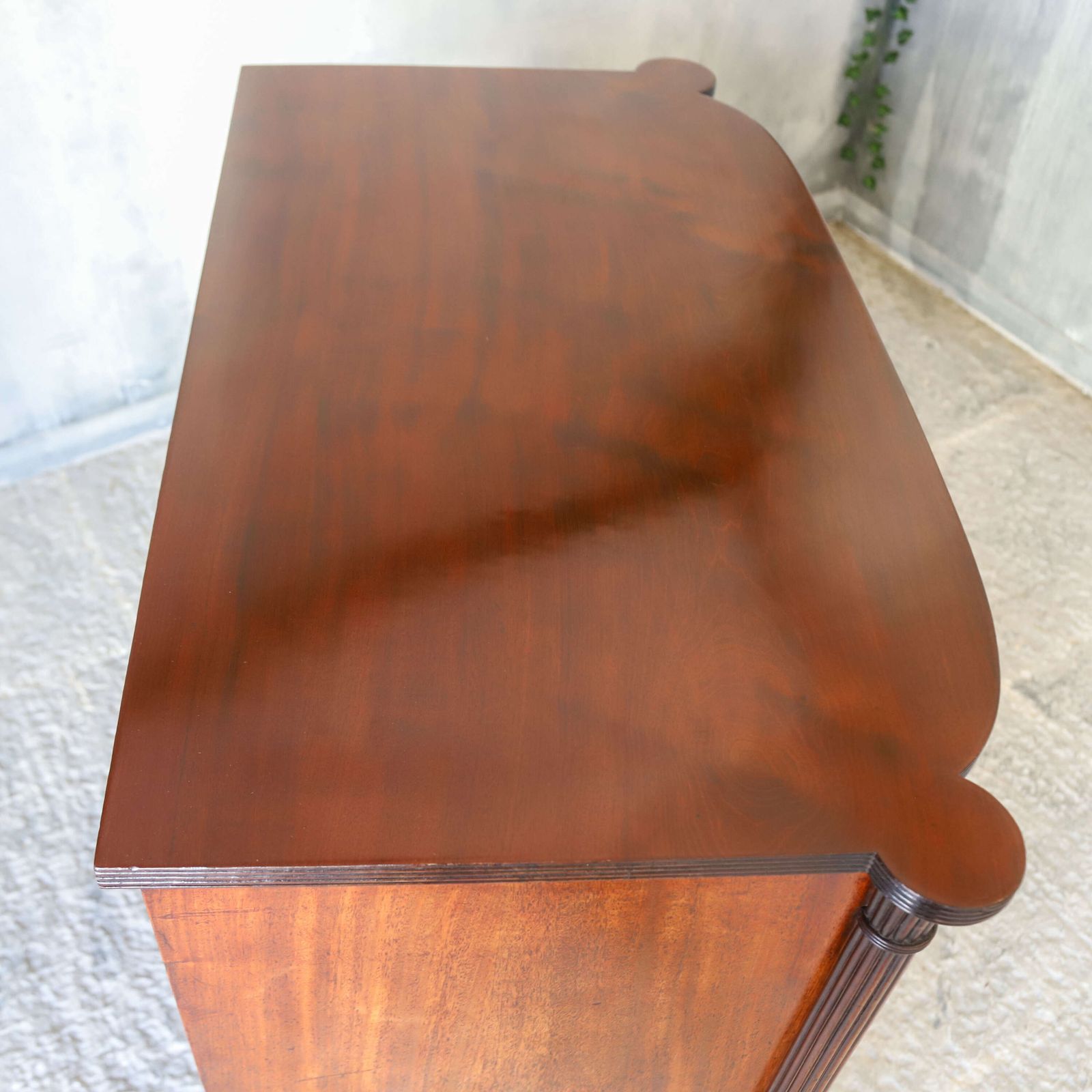 Furniture Scottish Regency Bow Front Chest Of 4 Graduated Drawers In Flame Mahogany Circa1830 photo