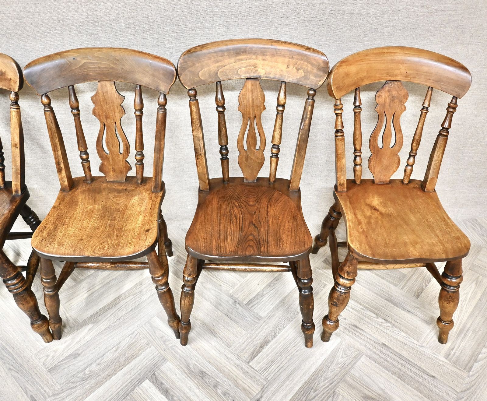 Harlequin Set Of 6 Antique Windsor Lyreback Country Kitchen Dining Chairs photo vinterior