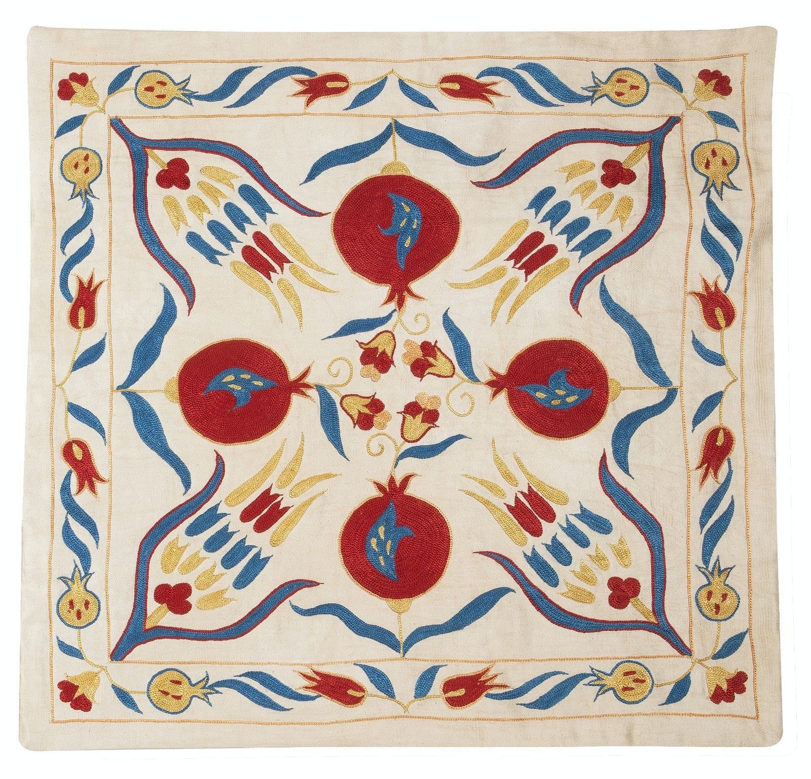 20"×20" Traditionele 100% Zijden Geborduurde Kussenhoes. Handgemaakte Kussenhoes photo furniture