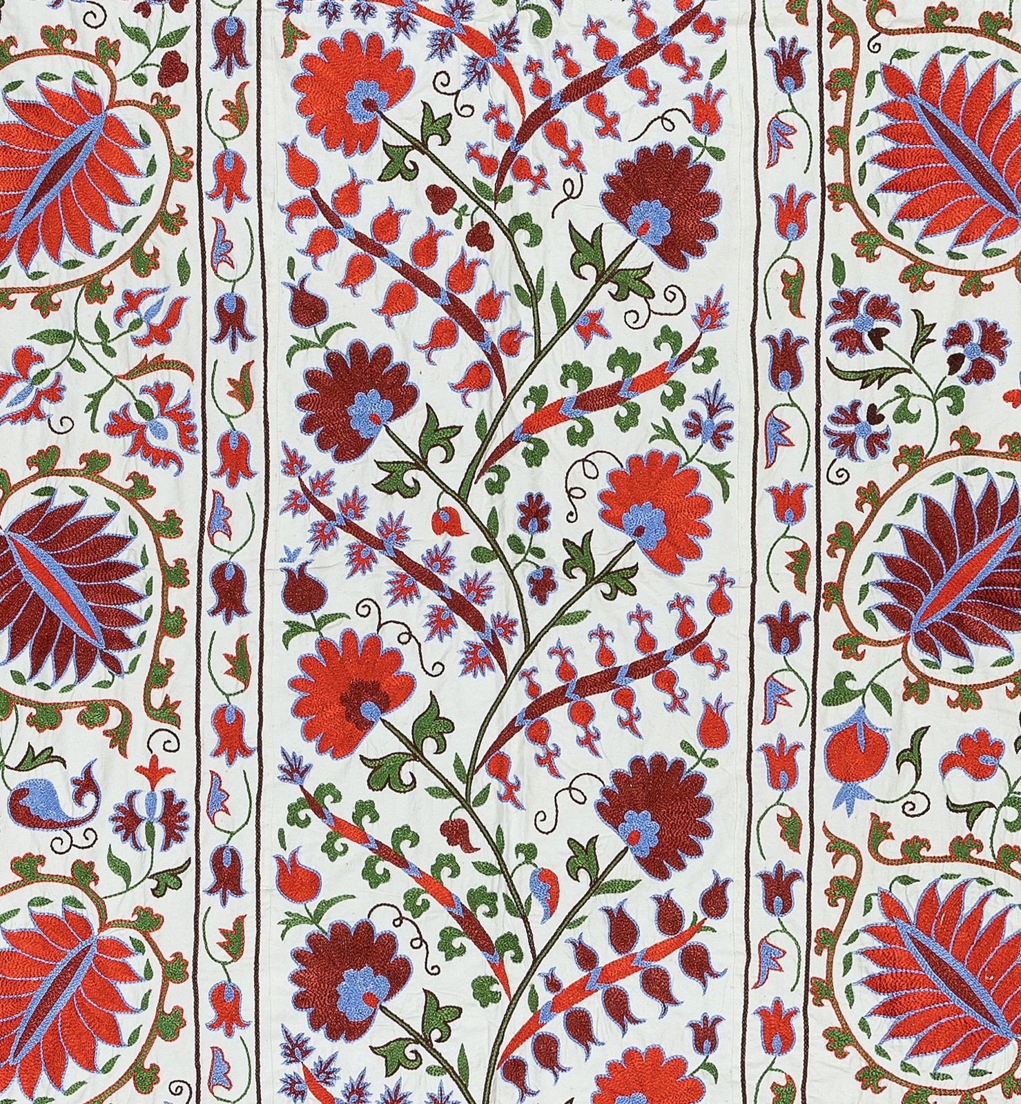 4.5x6.9 Ft Silk Hand Embroidered Suzani Bed Cover, Decorative Uzbek Wall Hanging photo Art
