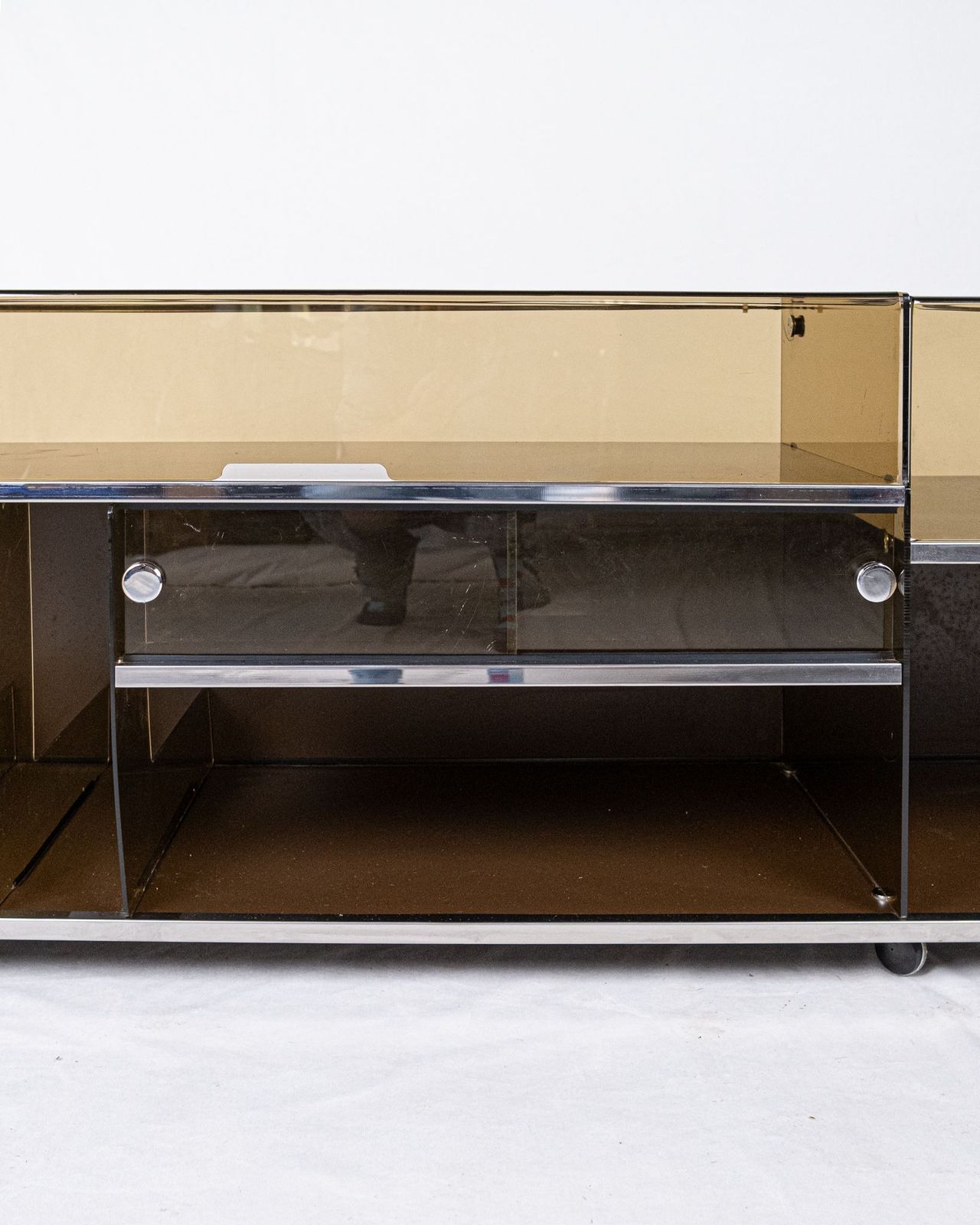 photo for sale Hi Fi Sideboard In Smoked Plexiglas, Made In France, 1970s