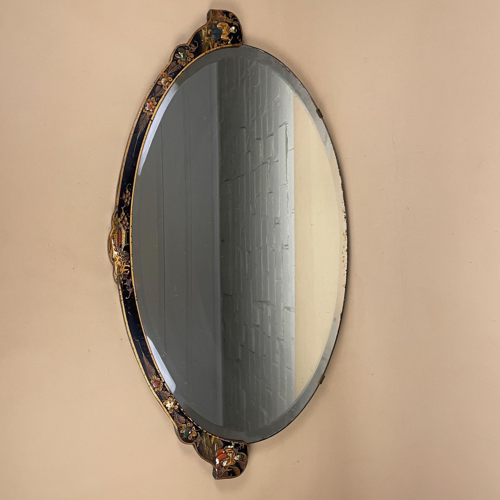 photo furniture Oriental Oval Wall Mirror Hand Painted Lacquer Wooden Frame Asian Figurative Bevelled Edge Interior Wall Accent Black Gold