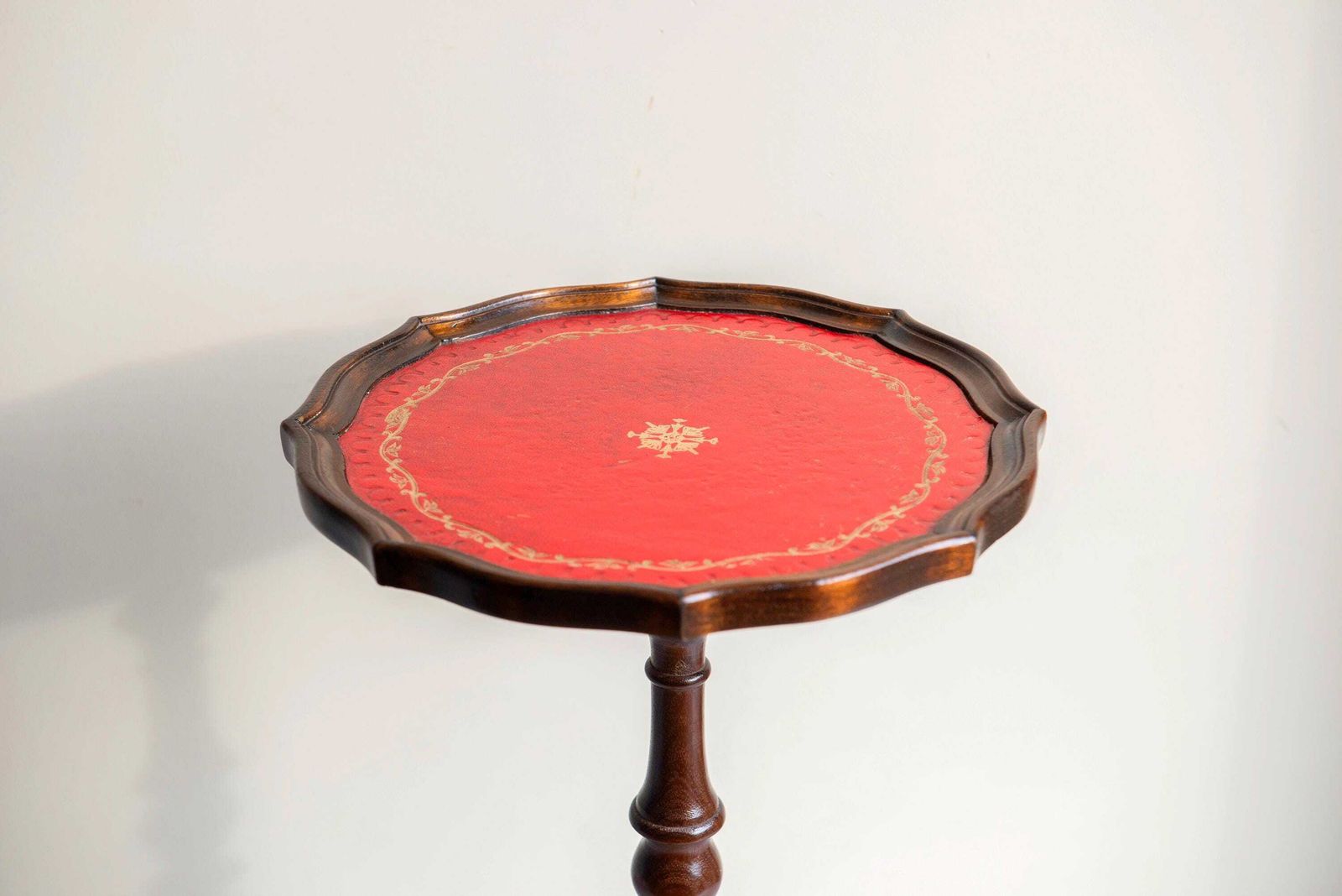 Vintage Leather Top Wine Table   English Style Side Table   Round Wooden Accent Table photo furniture