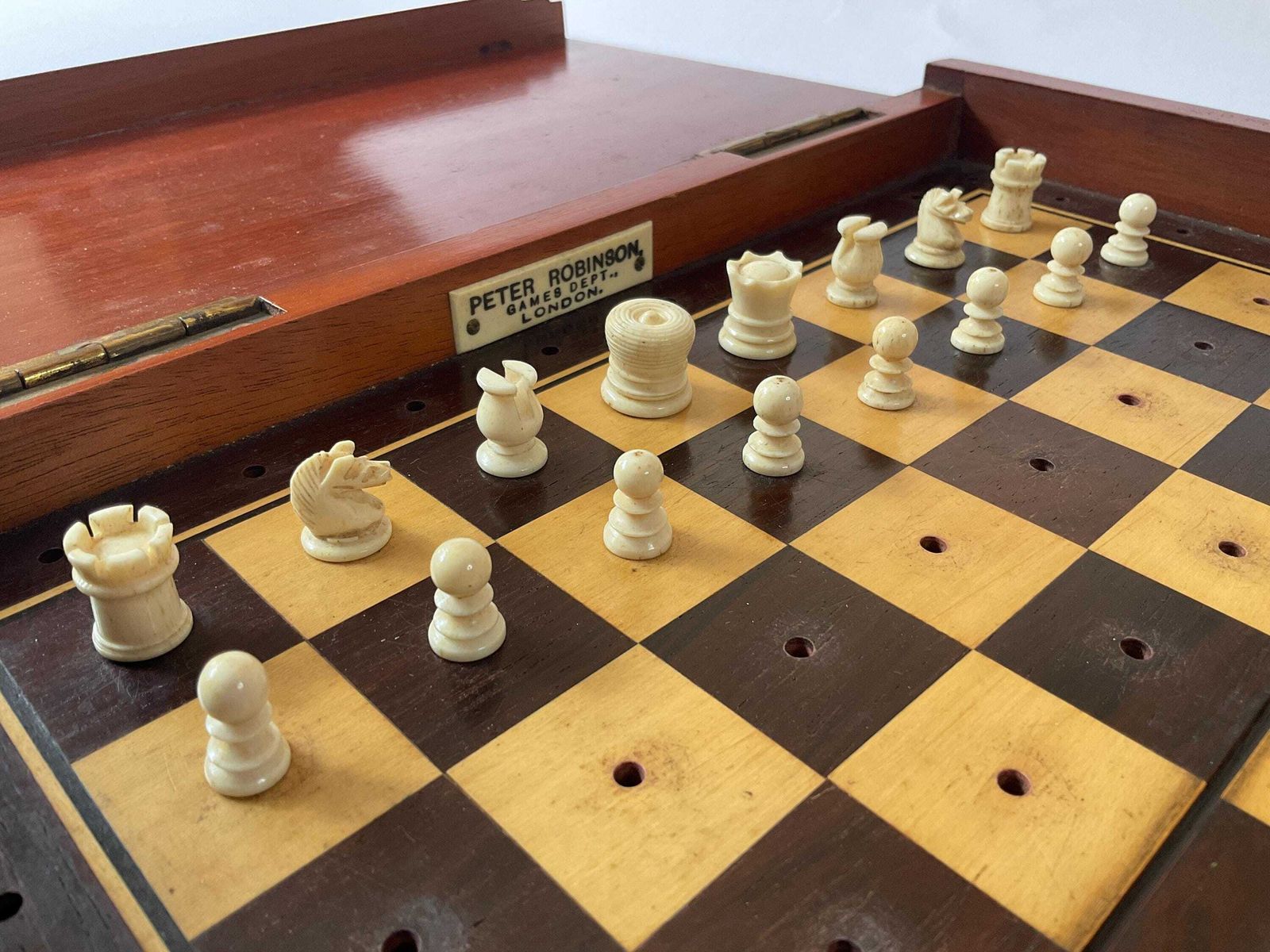 Grand Victorian Bone Travel Chess Set – Peter Robinson Oxford St. London – C. 1890 photo buy