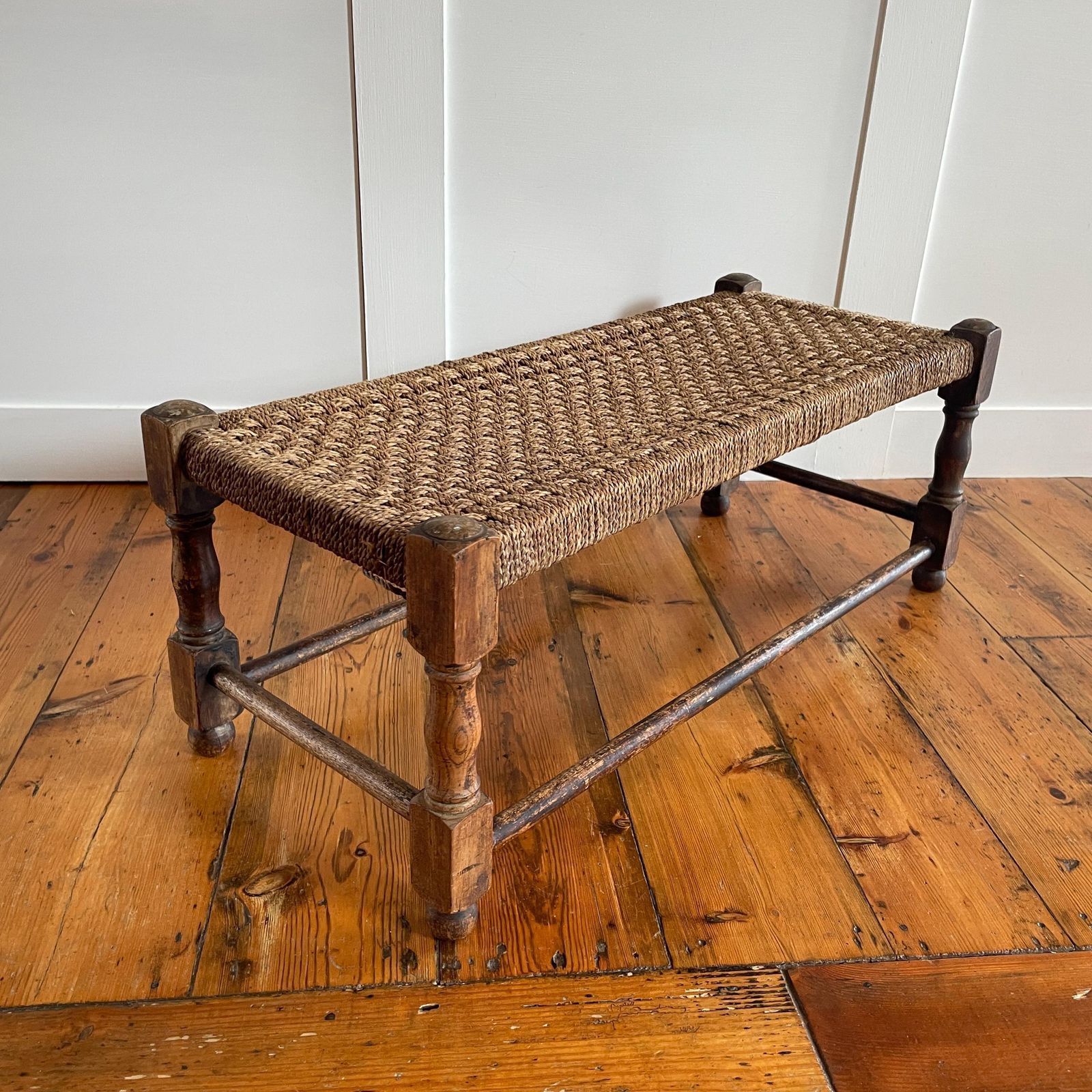 Furniture Rush Seat Wooden Bench Long Rustic Woven Stool Farmhouse Entryway Hall Footstool Antique Style photo