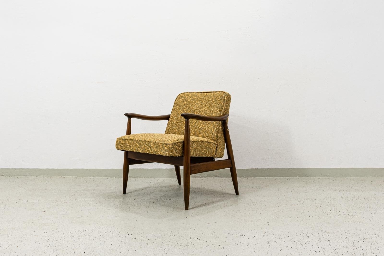 photo furniture Mid Century Fauteuil Gfm 87 Van Juliusz Kędziorek, Kvadrat Bouclé, Polen, Jaren 1960