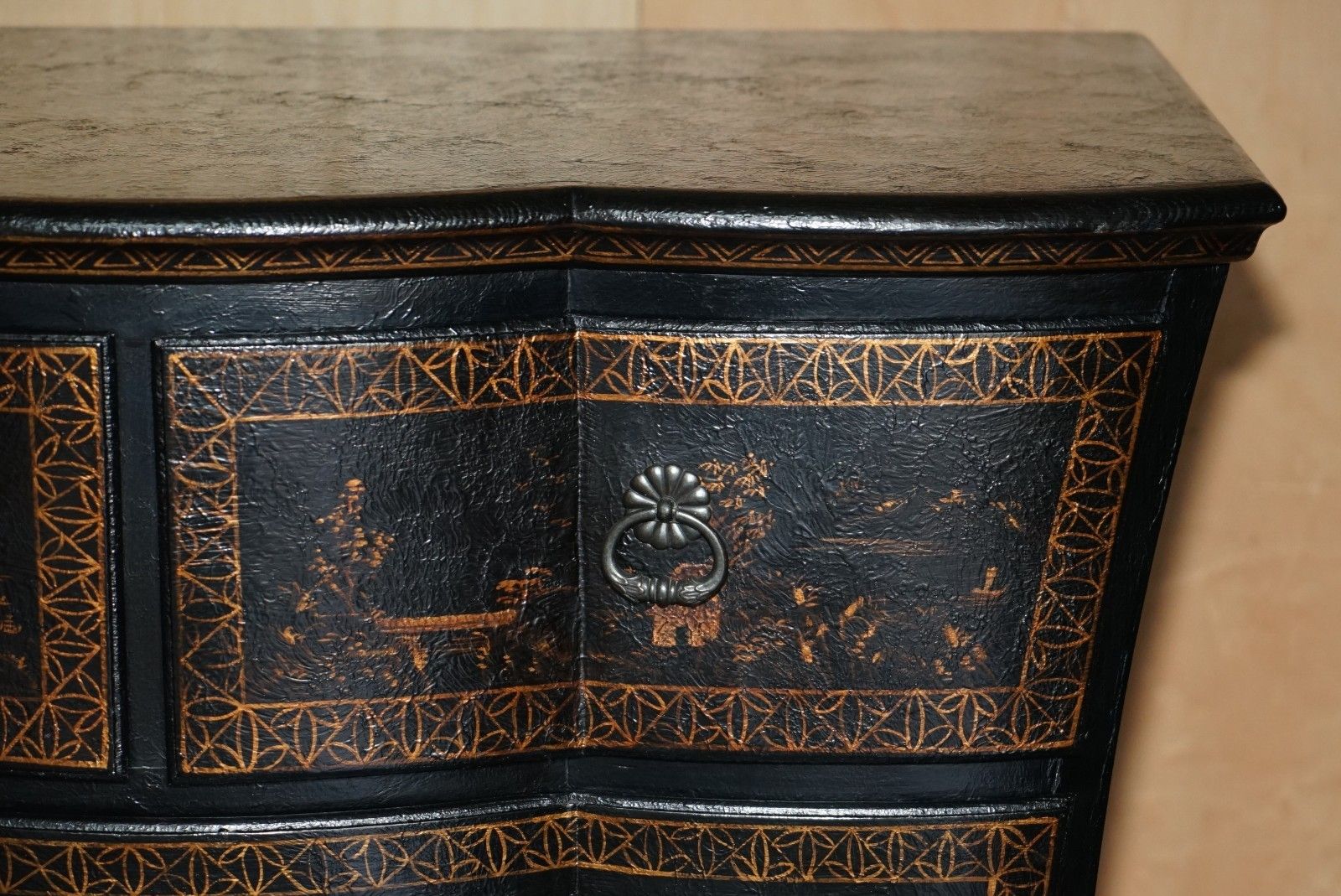 Sublime Antique Style Chinese Chinoiserie Painted & Lacquered Chest Of Drawers photo vintage
