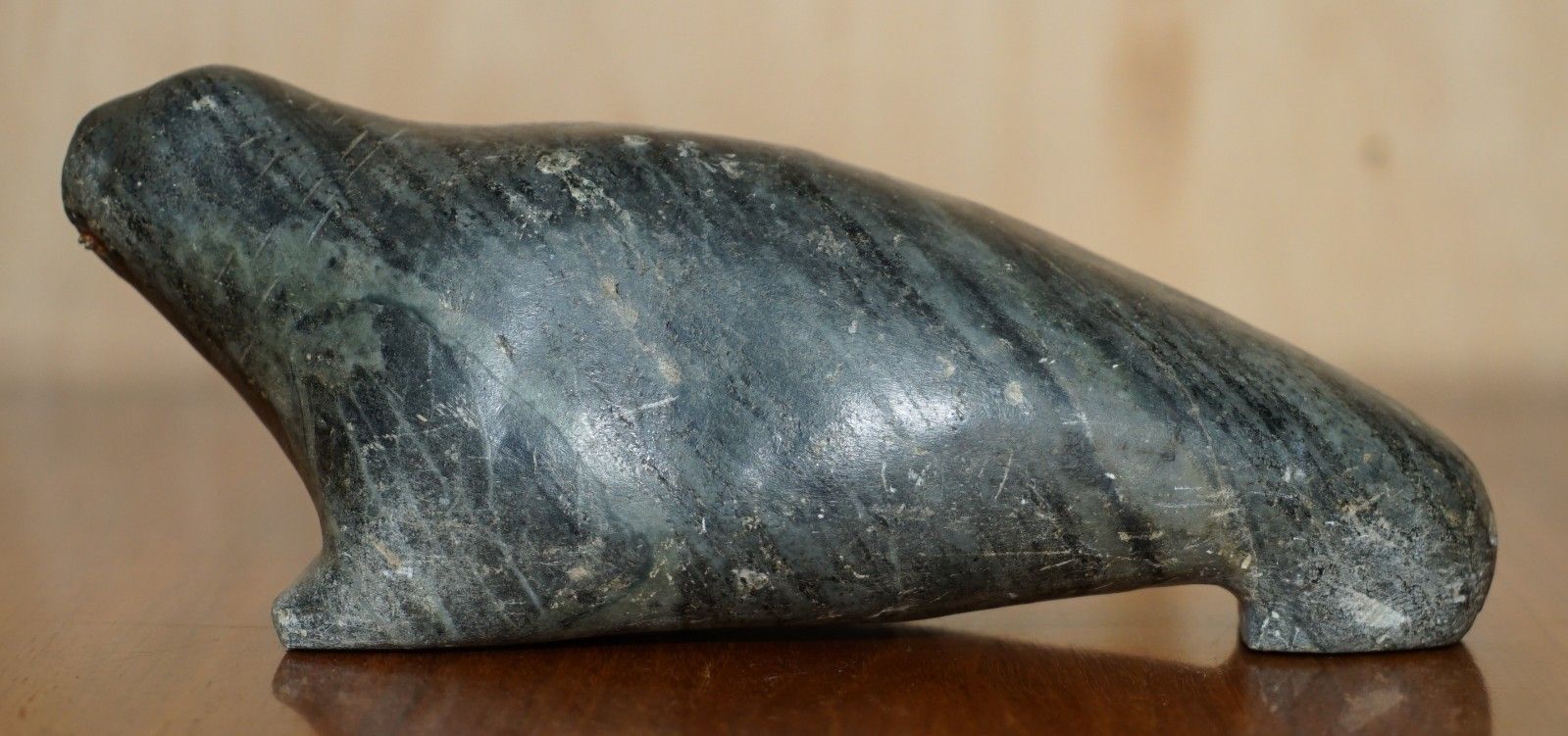 Original Signed With Serial Number Inuit Eskimo Soapstone Carving Walrus Statue photo vinterior