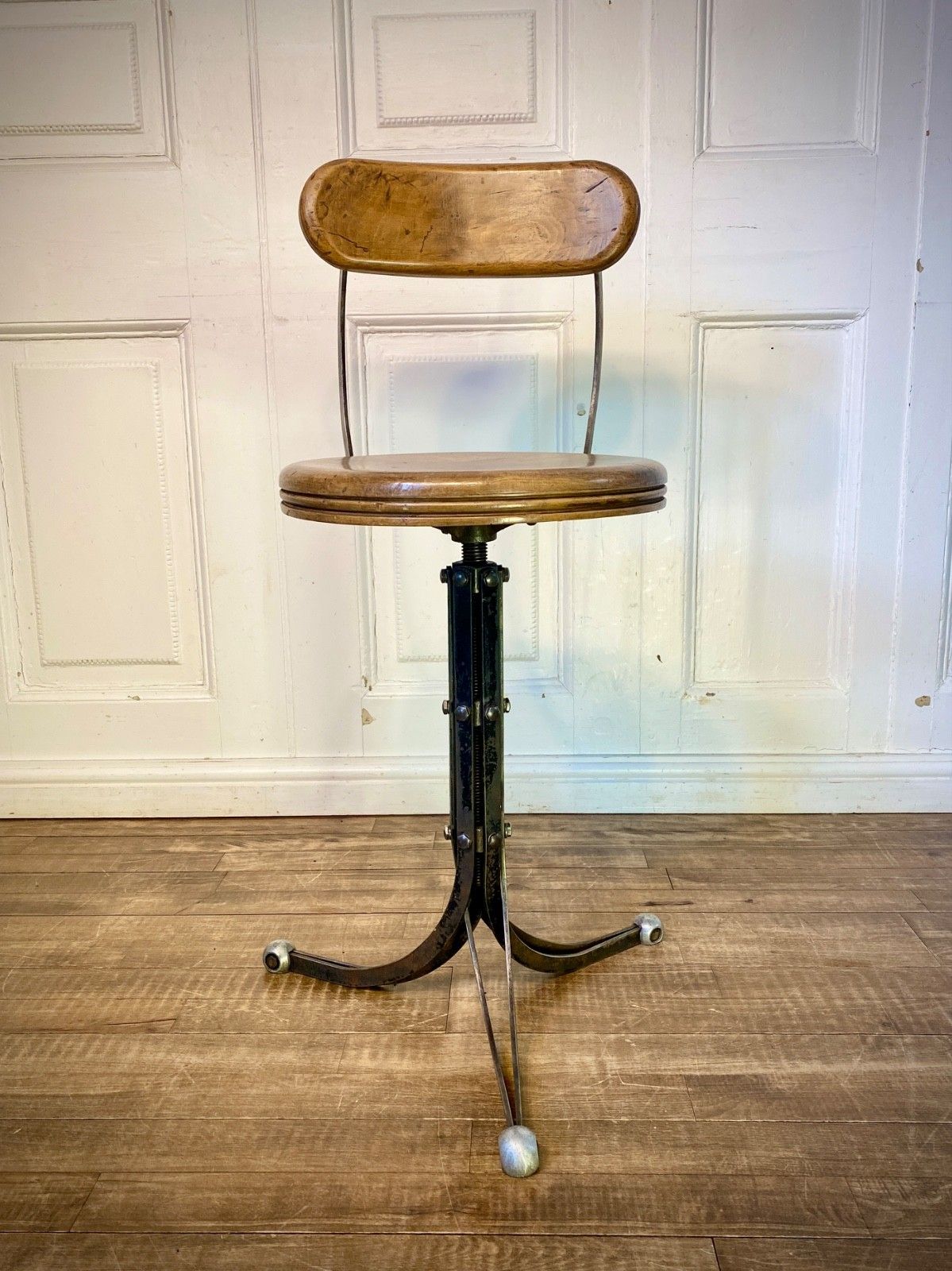 Vintage Antique Industrial Blade Chair By Rubery Owens. photo furniture