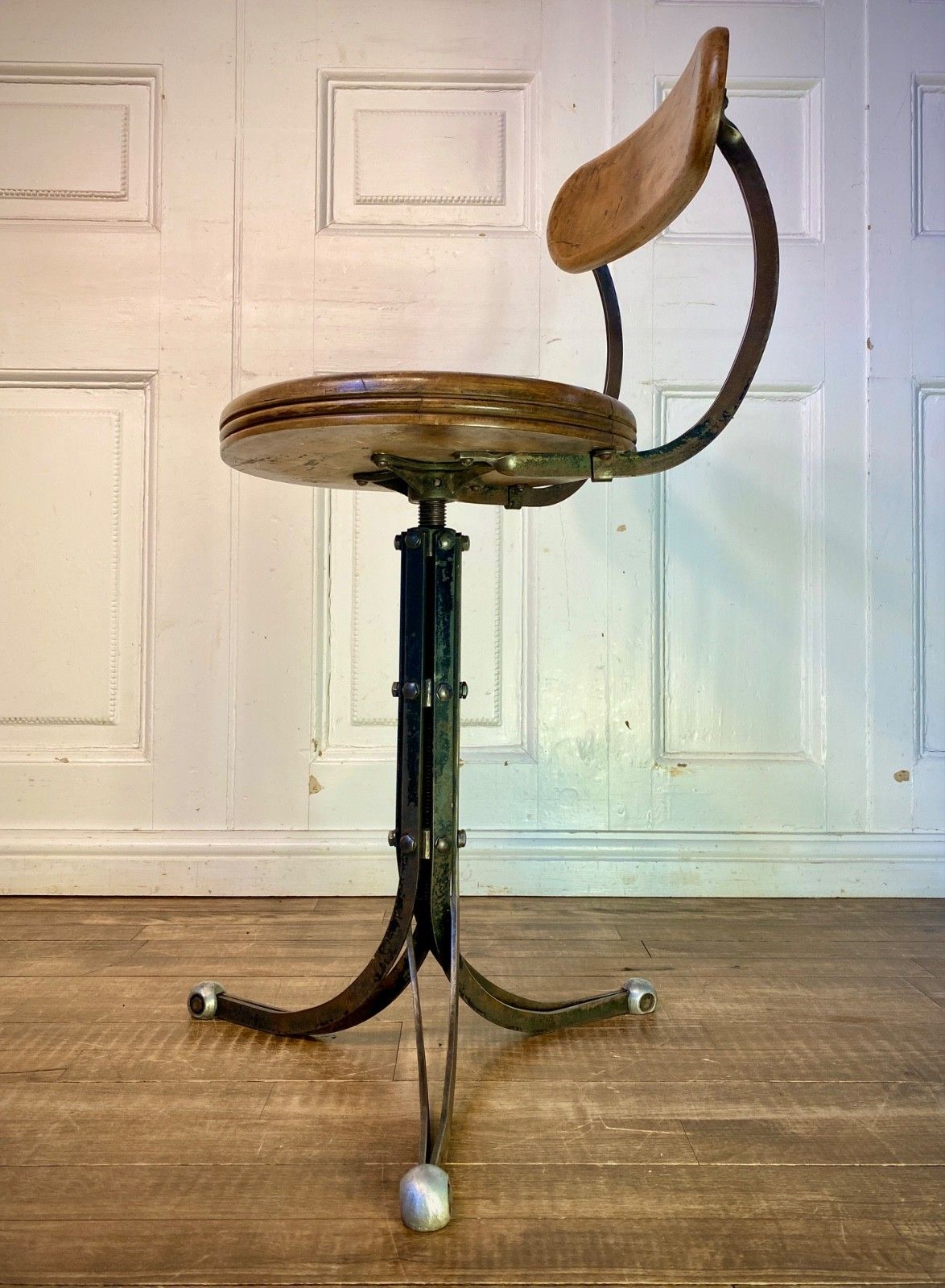 Vintage Antique Industrial Blade Chair By Rubery Owens. photo Furniture