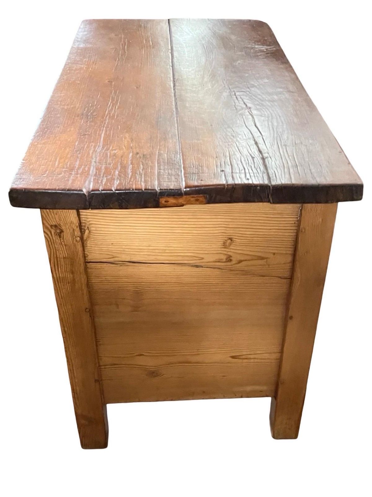 Dutch Antique Butcher Block / Kitchen Table In Pine And Chestnut photo 2785.0