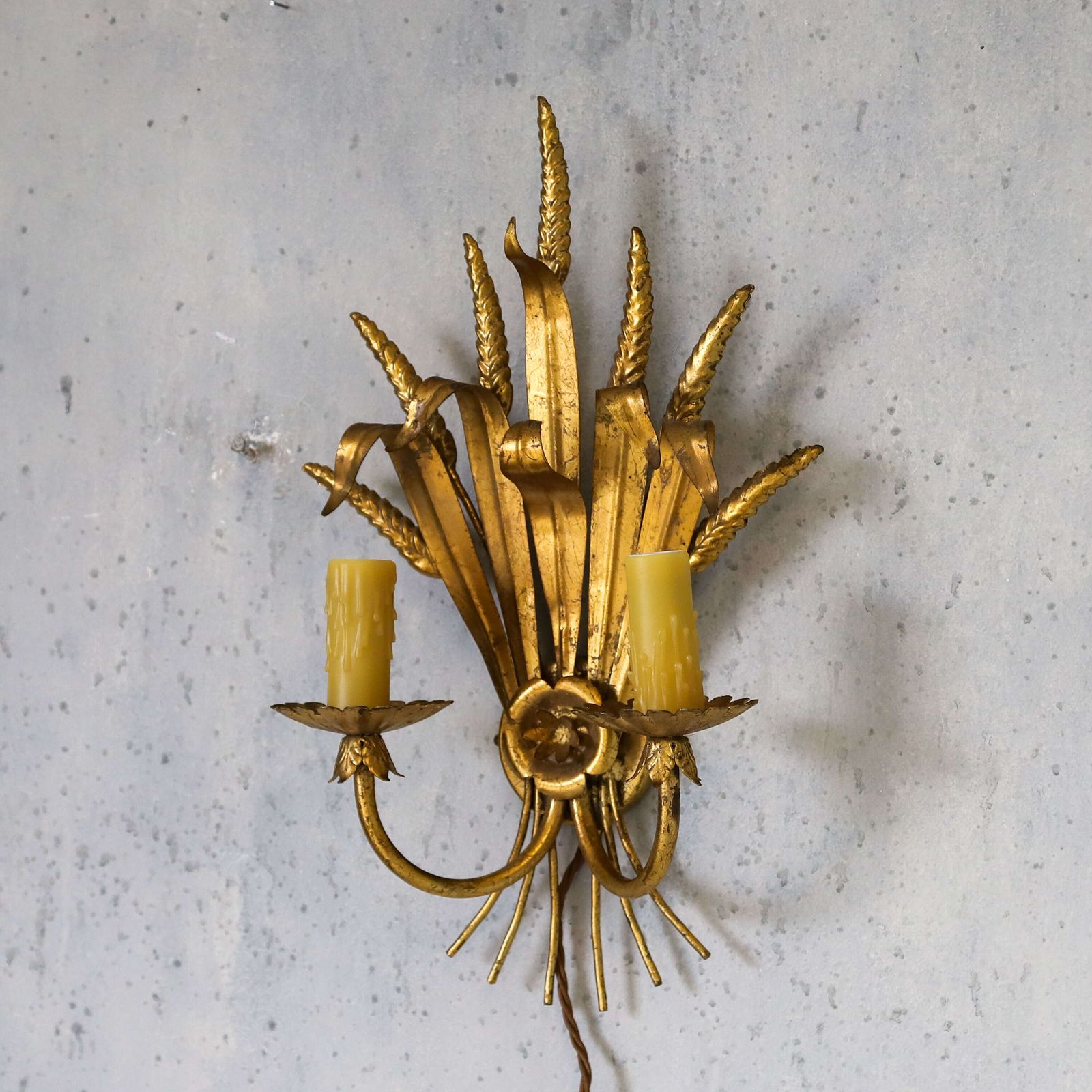 ​​​​​​​English Mid‑Century Twin‑Candled Gilt Metal Electric Wall Sconce photo Lighting