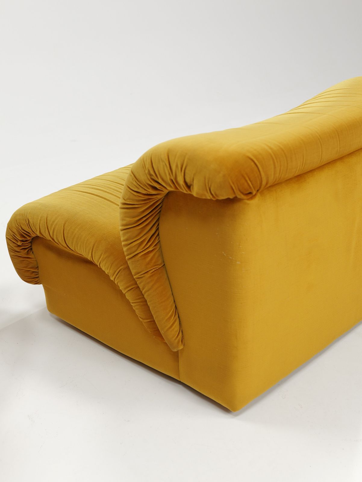 Pair Of Doimo Salotti Lounge Chairs, 1970s photo buy