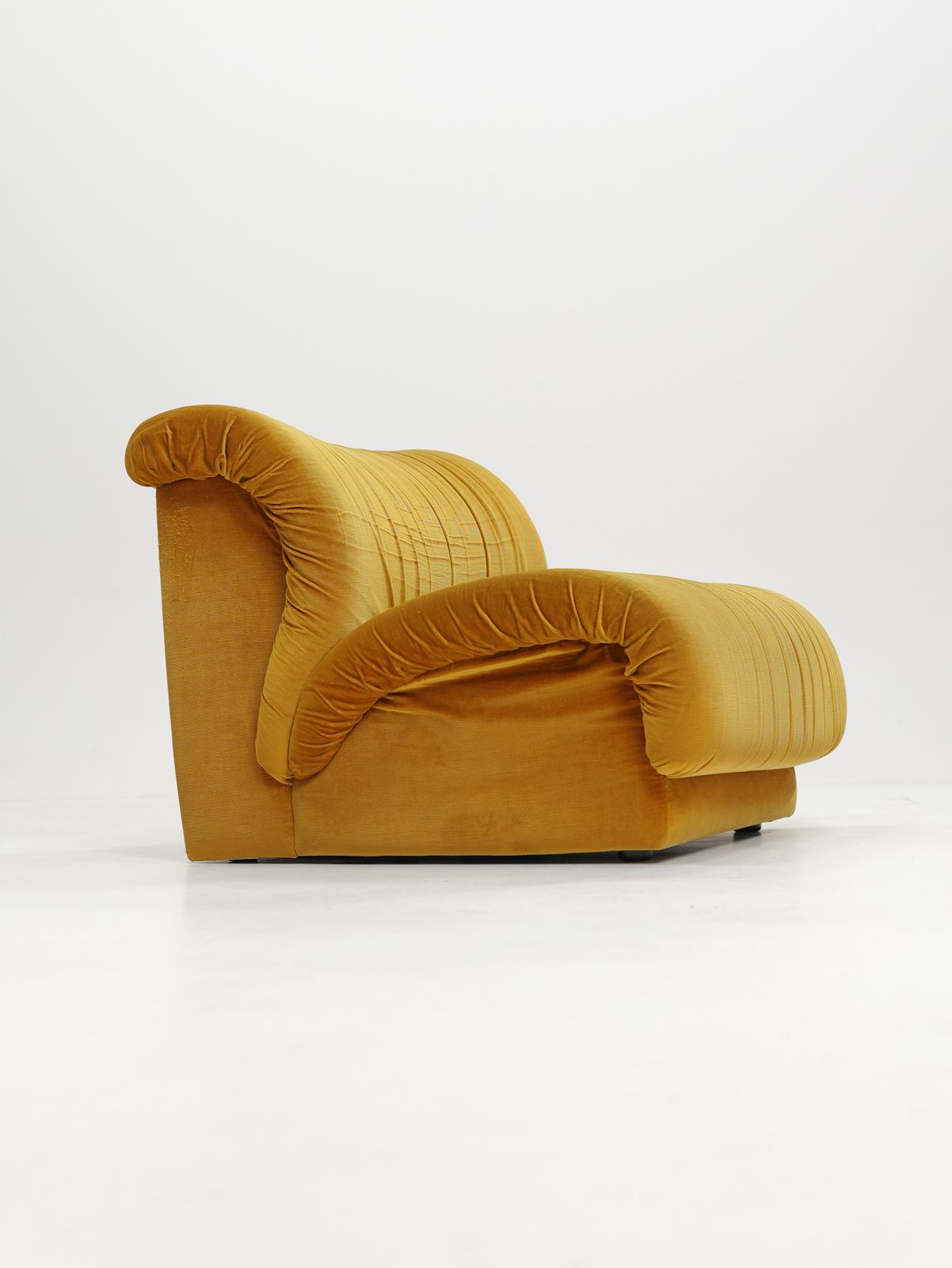 Furniture Pair Of Doimo Salotti Lounge Chairs, 1970s photo