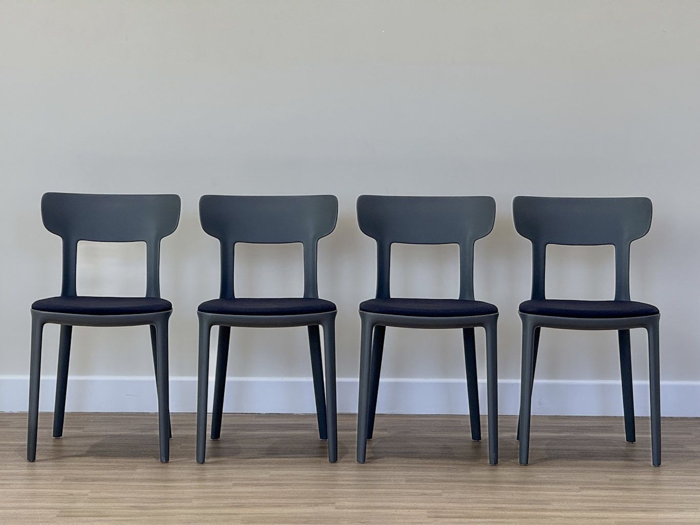 Set Of 4 Canova Dining Chairs By Claus Breinholt For Infiniti – Dark Grey Modern Design photo vintage