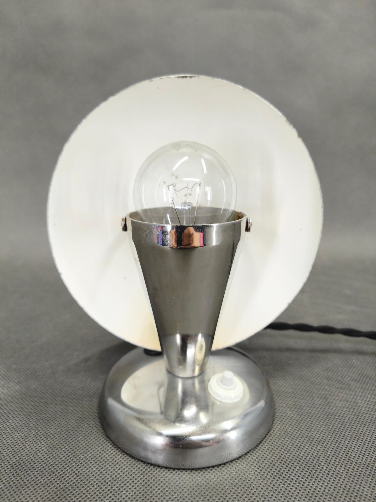 Bauhaus Chromen Tafellamp Met Verstelbare Kap, Jaren 1930 photo Verlichting