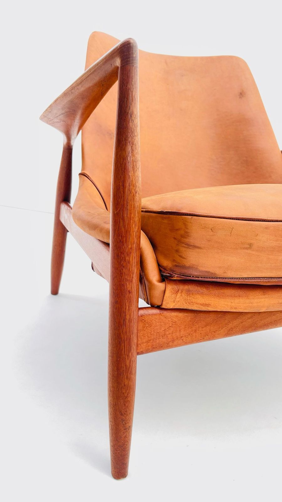 'Seal' Armchairs By Ib Kolof Larsen photo buy