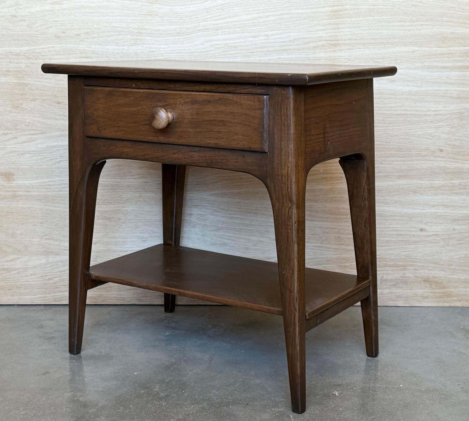 Tables de chevet danoises en teck avec tiroir, design moderne années 1960 photo for sale