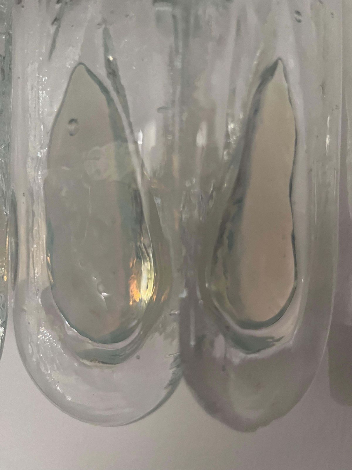 Italian Midcentury Set Of Three Iridescent White Wall Sconces By Mazzega, 1970s photo vinterior
