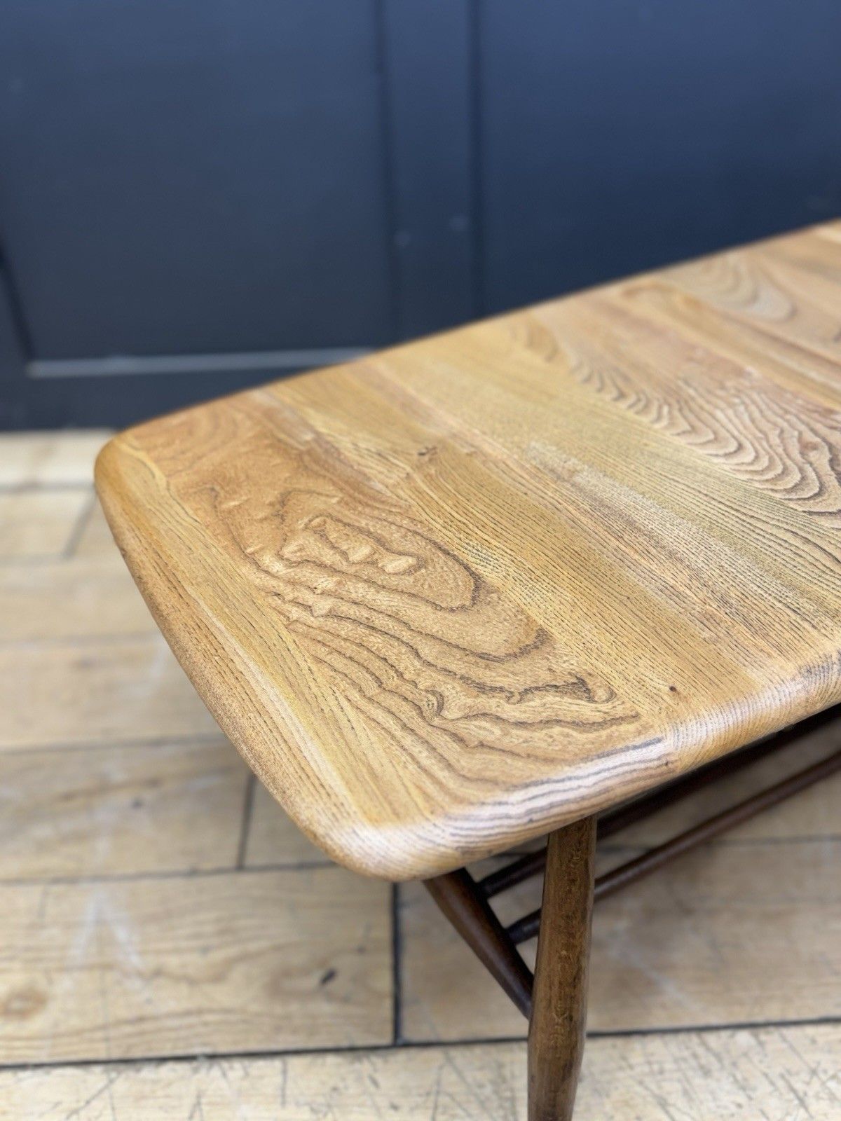 Retro Ercol 459 Elm Coffee Table Vintage Blonde Elm Magazine Rack Side Table Mcm photo Furniture